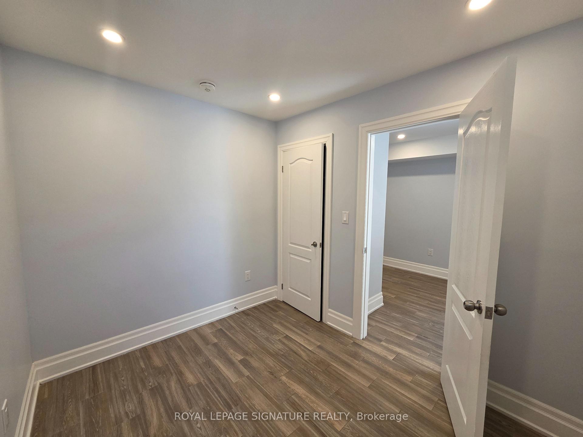 Photo 5 of Unit Lower, 33 Ingleside Drive, North York, Downsview-Roding-CFB — HOMEH