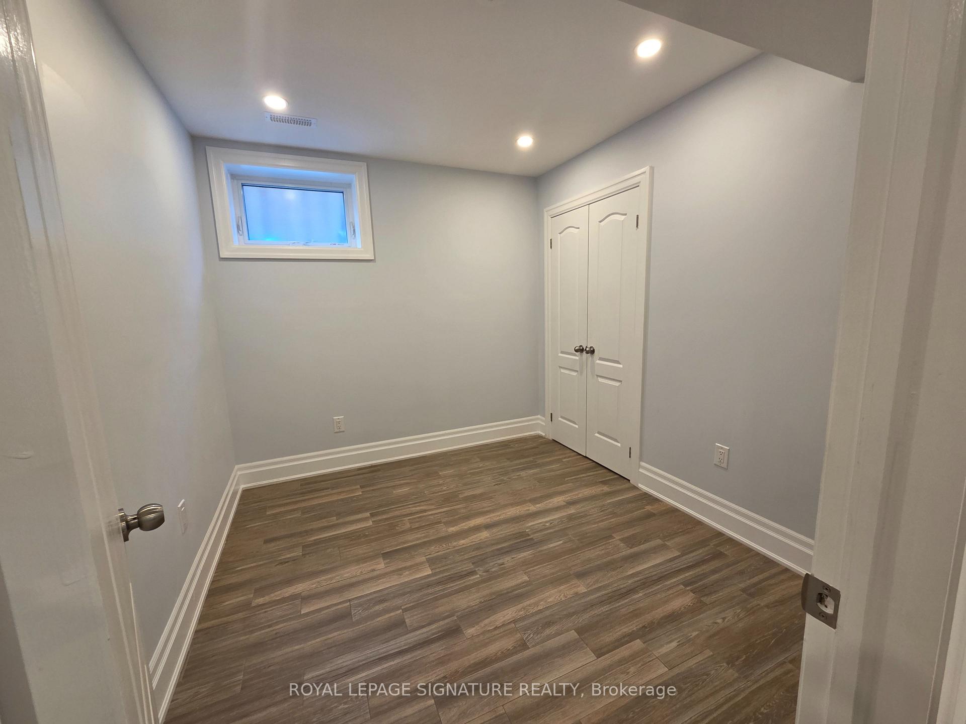 Photo 7 of Unit Lower, 33 Ingleside Drive, North York, Downsview-Roding-CFB — HOMEH