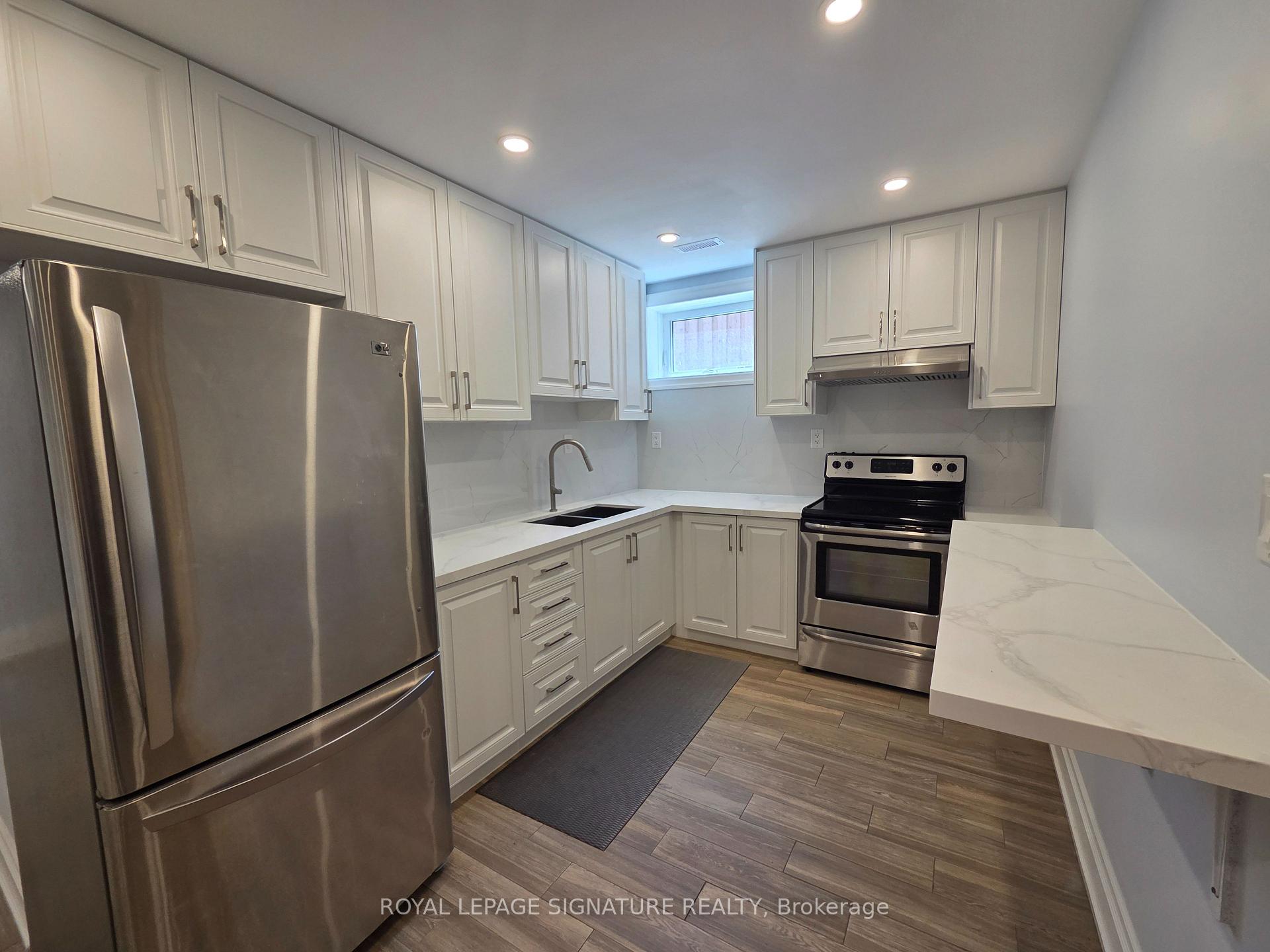 Photo 8 of Unit Lower, 33 Ingleside Drive, North York, Downsview-Roding-CFB — HOMEH