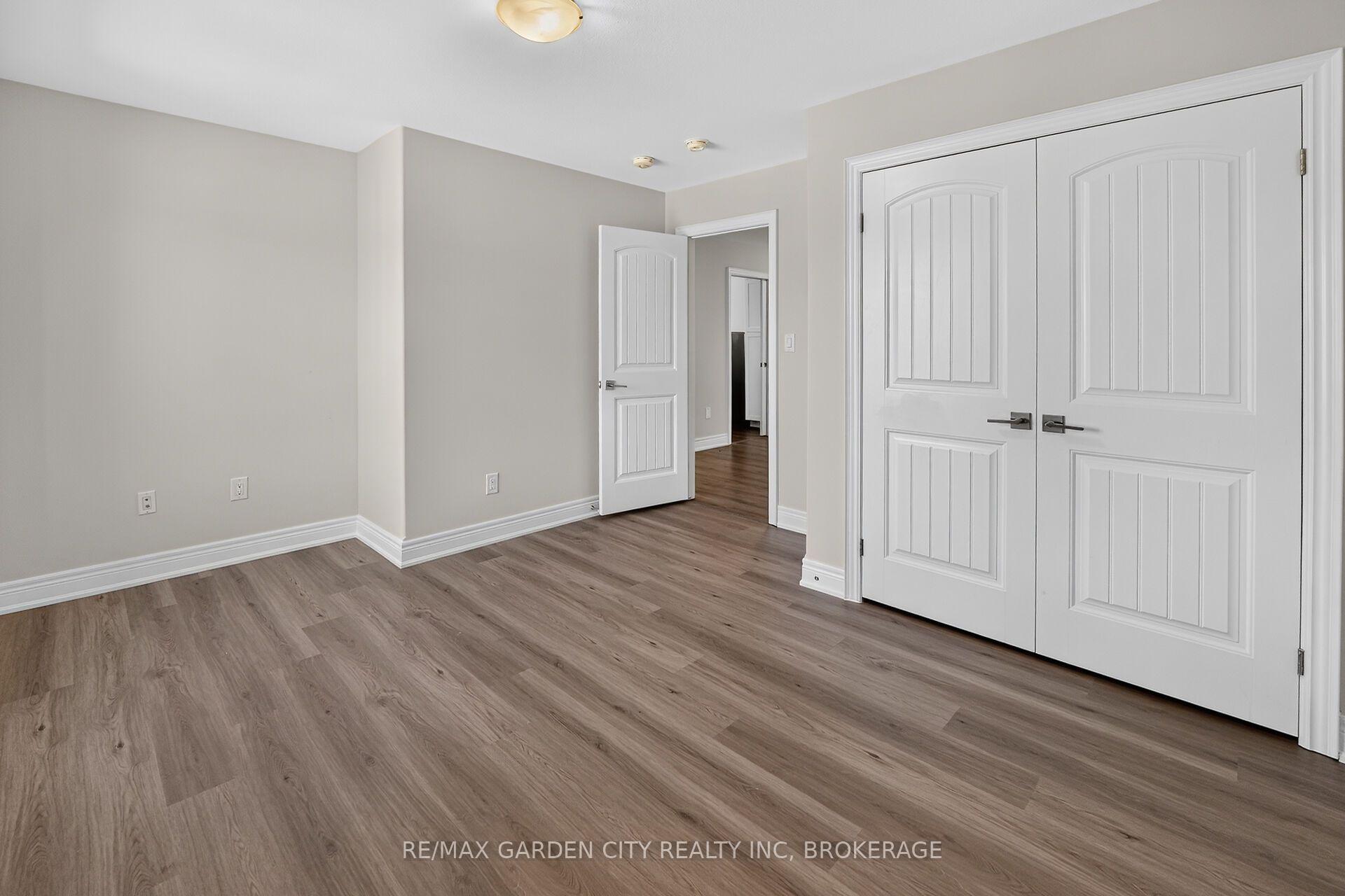 Photo 30 of 57 Bergenstein Cres, Pelham, Fonthill — HOMEH