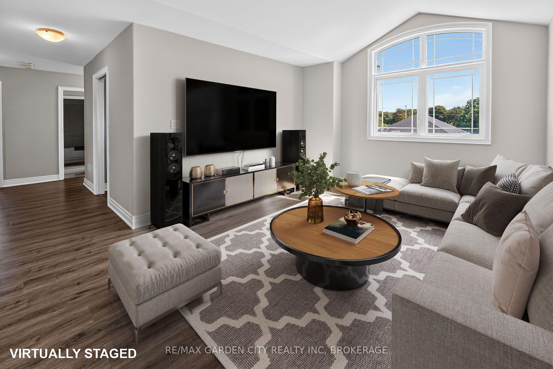 Photo 36 of 57 Bergenstein Cres, Pelham, Fonthill — HOMEH