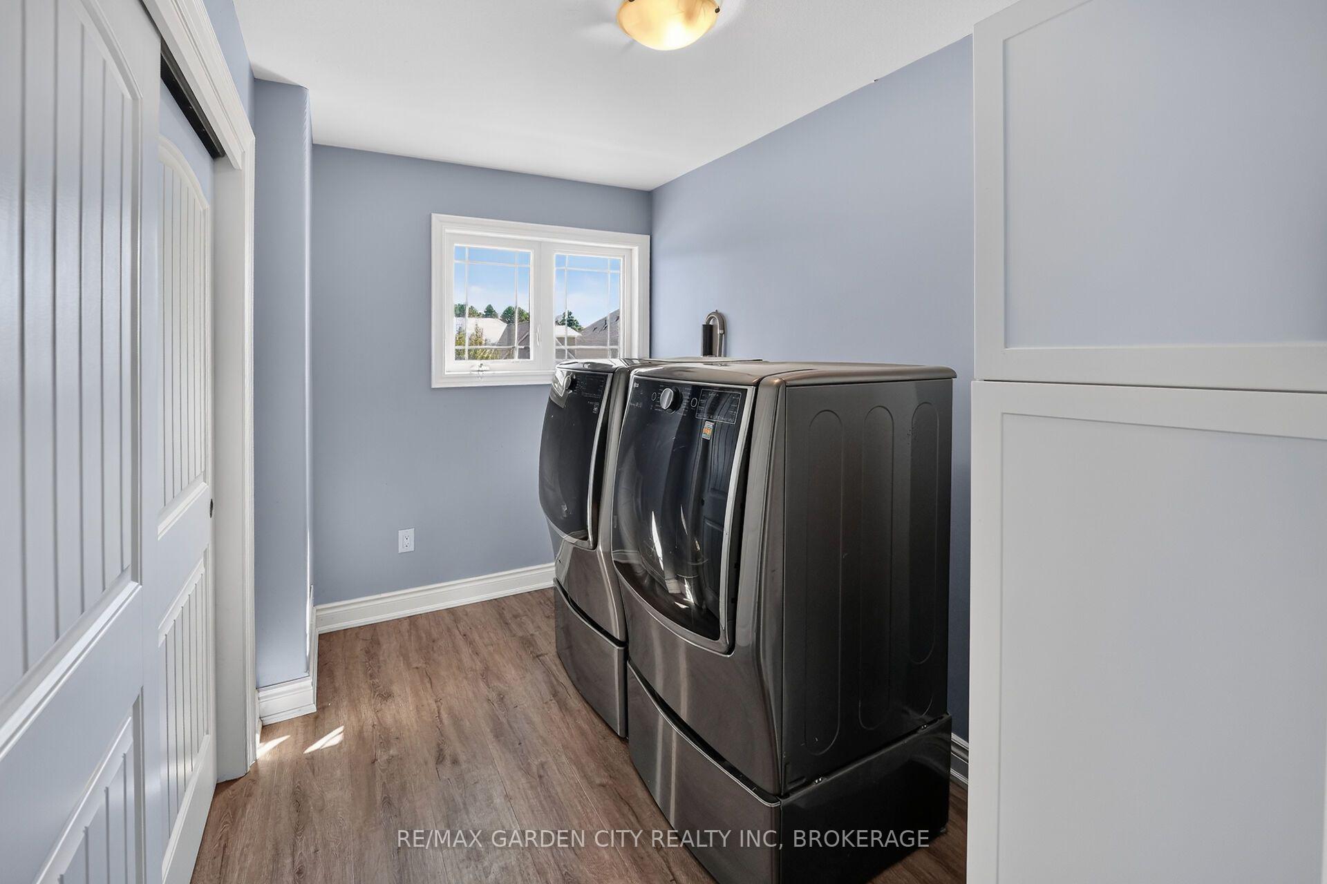 Photo 39 of 57 Bergenstein Cres, Pelham, Fonthill — HOMEH