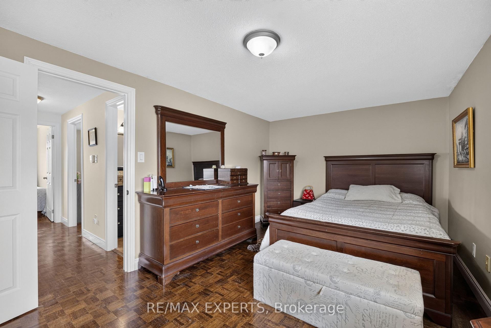 Photo 22 of 112 Andrea Lane, Vaughan, East Woodbridge — HOMEH