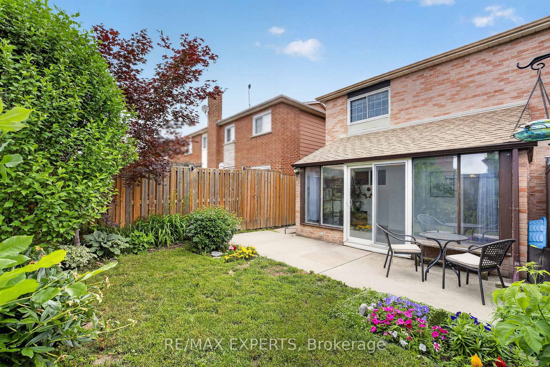Photo 40 of 112 Andrea Lane, Vaughan, East Woodbridge — HOMEH