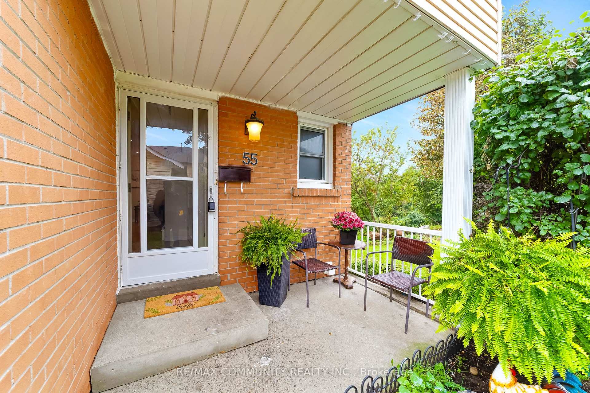 Photo 2 of Unit 55, 1055 Central Park Boulevard N, Oshawa, Centennial — HOMEH