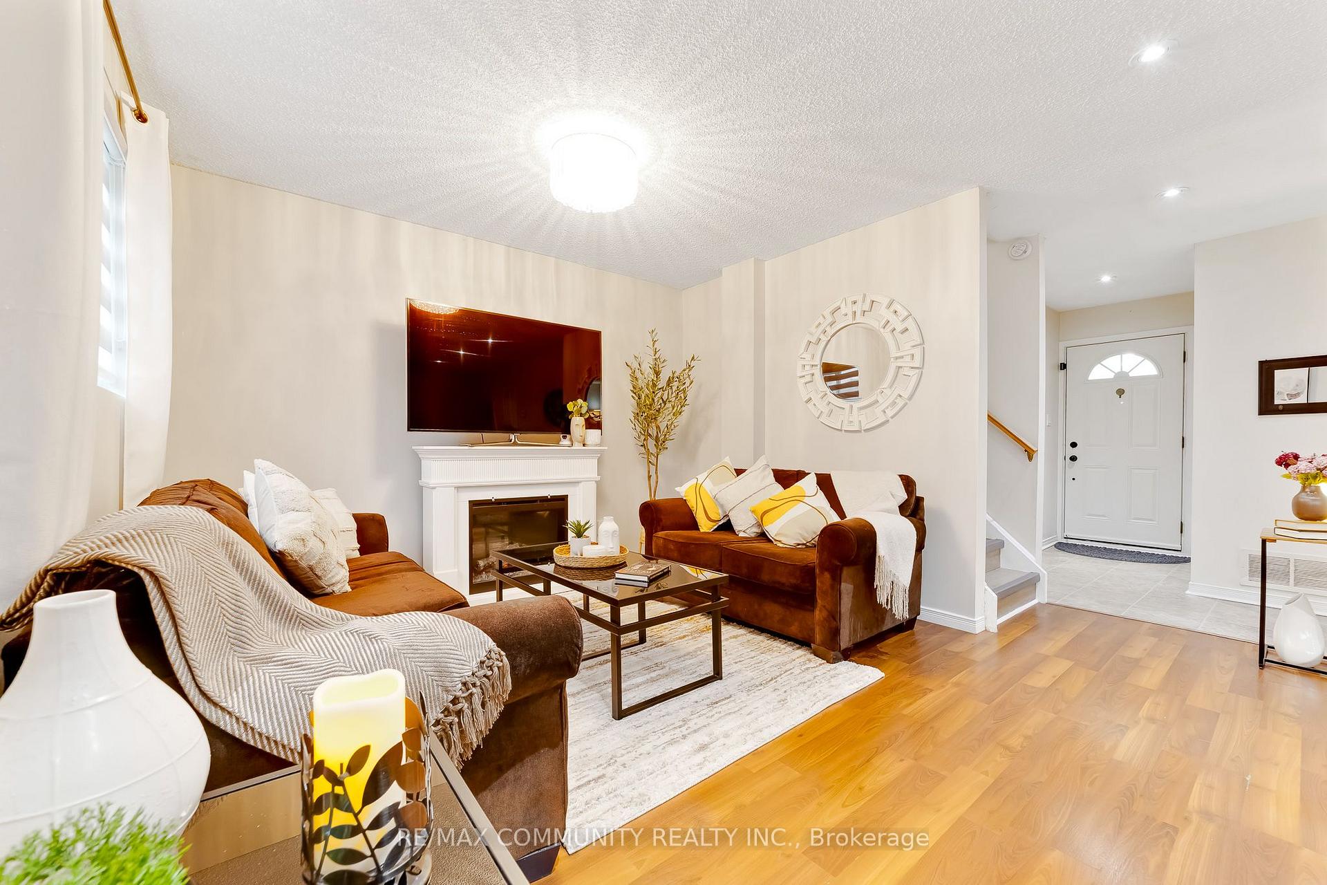Photo 8 of Unit 55, 1055 Central Park Boulevard N, Oshawa, Centennial — HOMEH