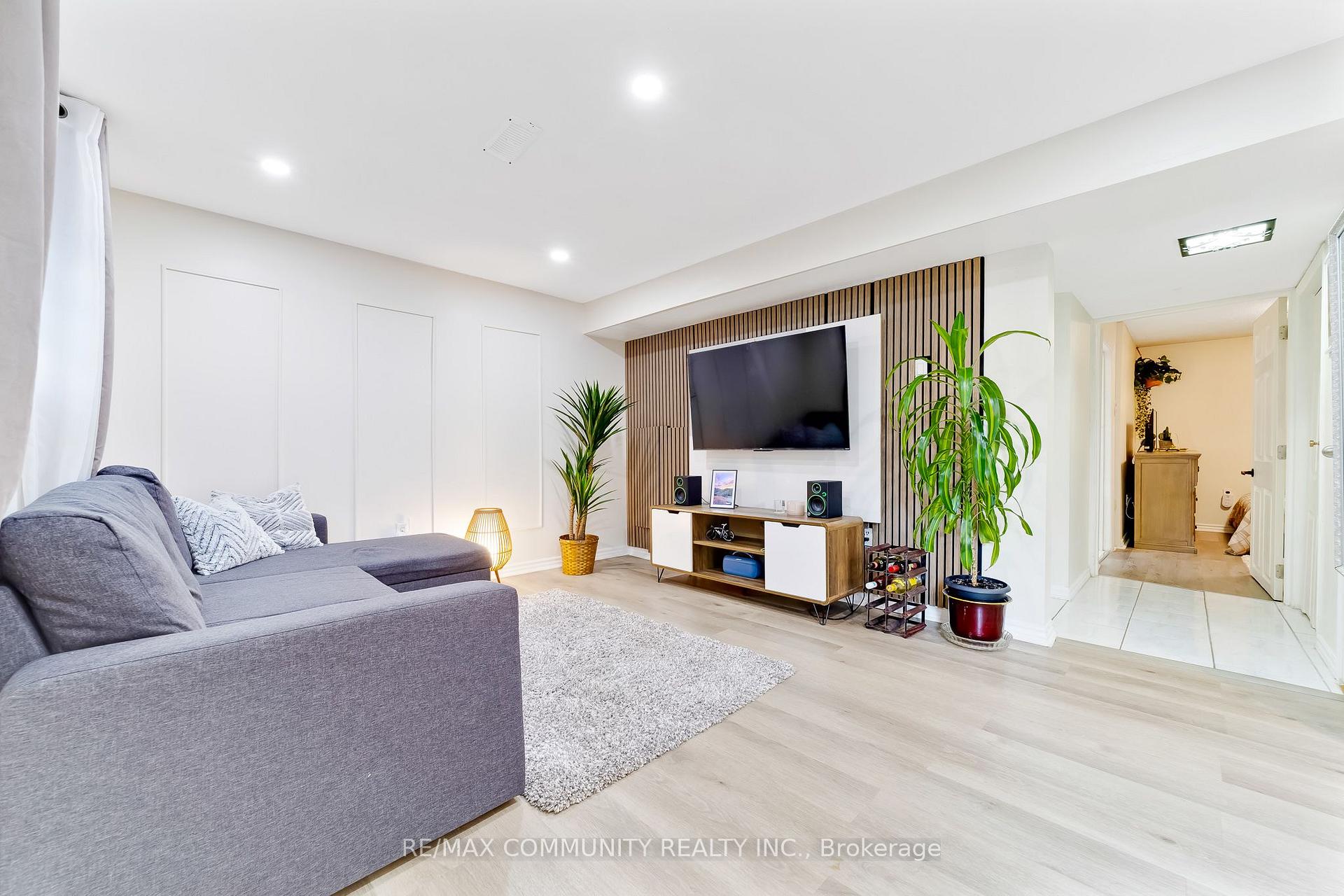 Photo 29 of Unit 55, 1055 Central Park Boulevard N, Oshawa, Centennial — HOMEH