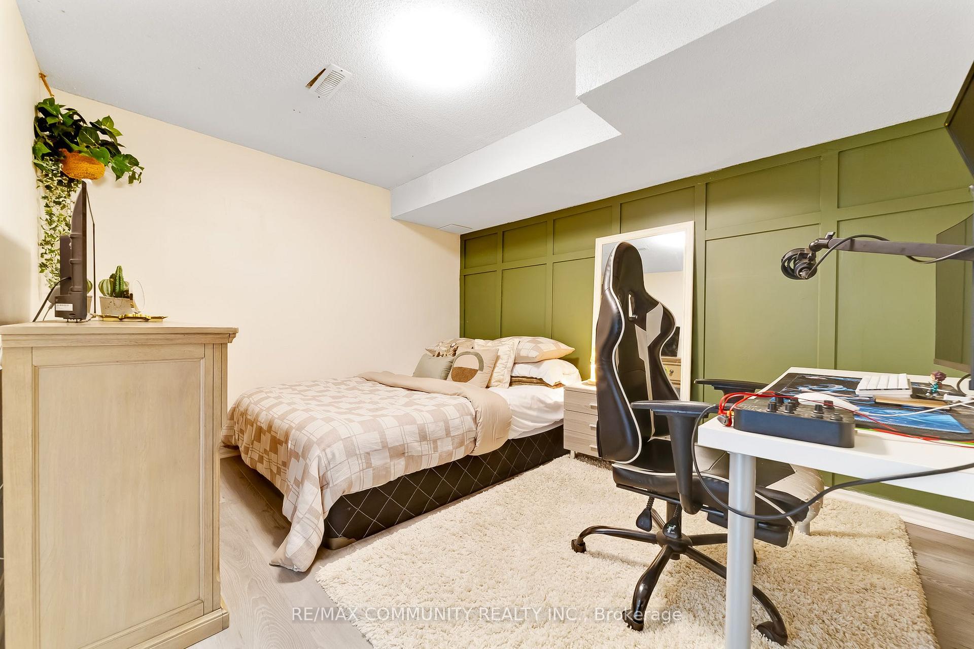Photo 34 of Unit 55, 1055 Central Park Boulevard N, Oshawa, Centennial — HOMEH