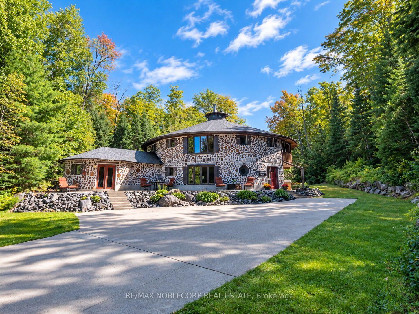 Photo 2 of 1166 Bonnie Lake Road, Bracebridge, Macaulay — HOMEH