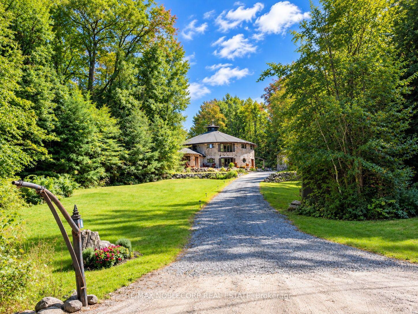Photo 8 of 1166 Bonnie Lake Road, Bracebridge, Macaulay — HOMEH