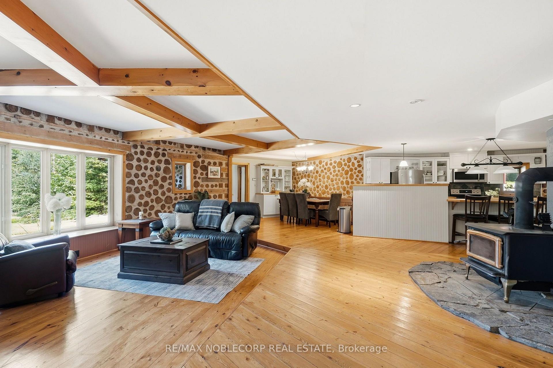 Photo 11 of 1166 Bonnie Lake Road, Bracebridge, Macaulay — HOMEH