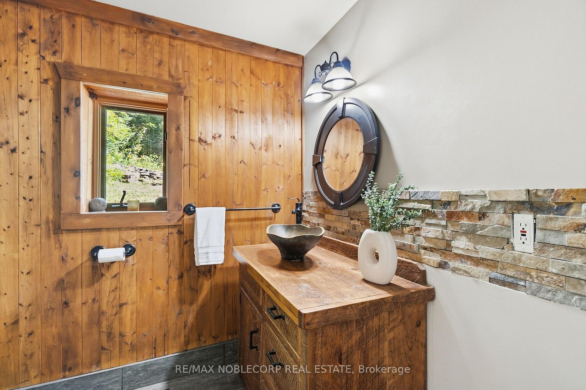 Photo 25 of 1166 Bonnie Lake Road, Bracebridge, Macaulay — HOMEH