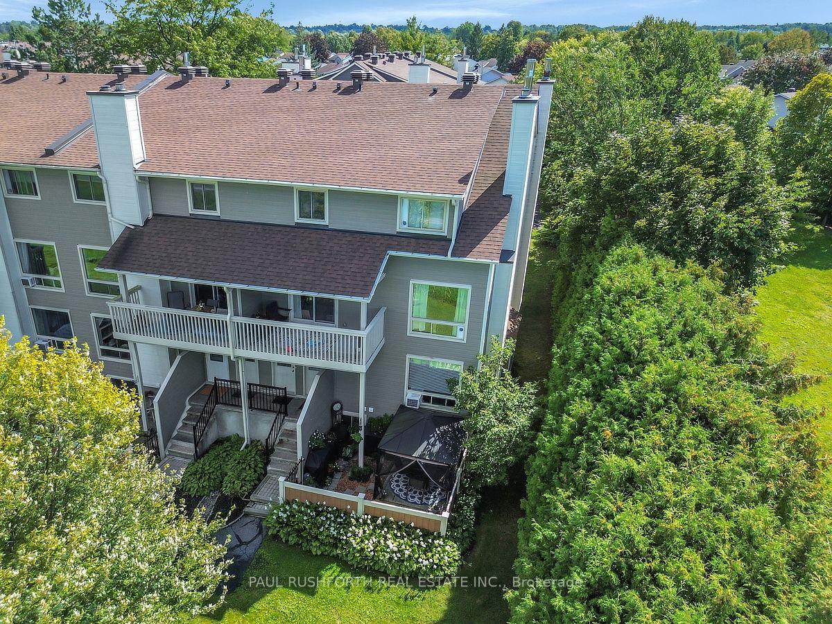 Photo 3 of Unit 1A, 762 St. Andre Drive, Ottawa, Hiawatha Park/Convent Glen — HOMEH