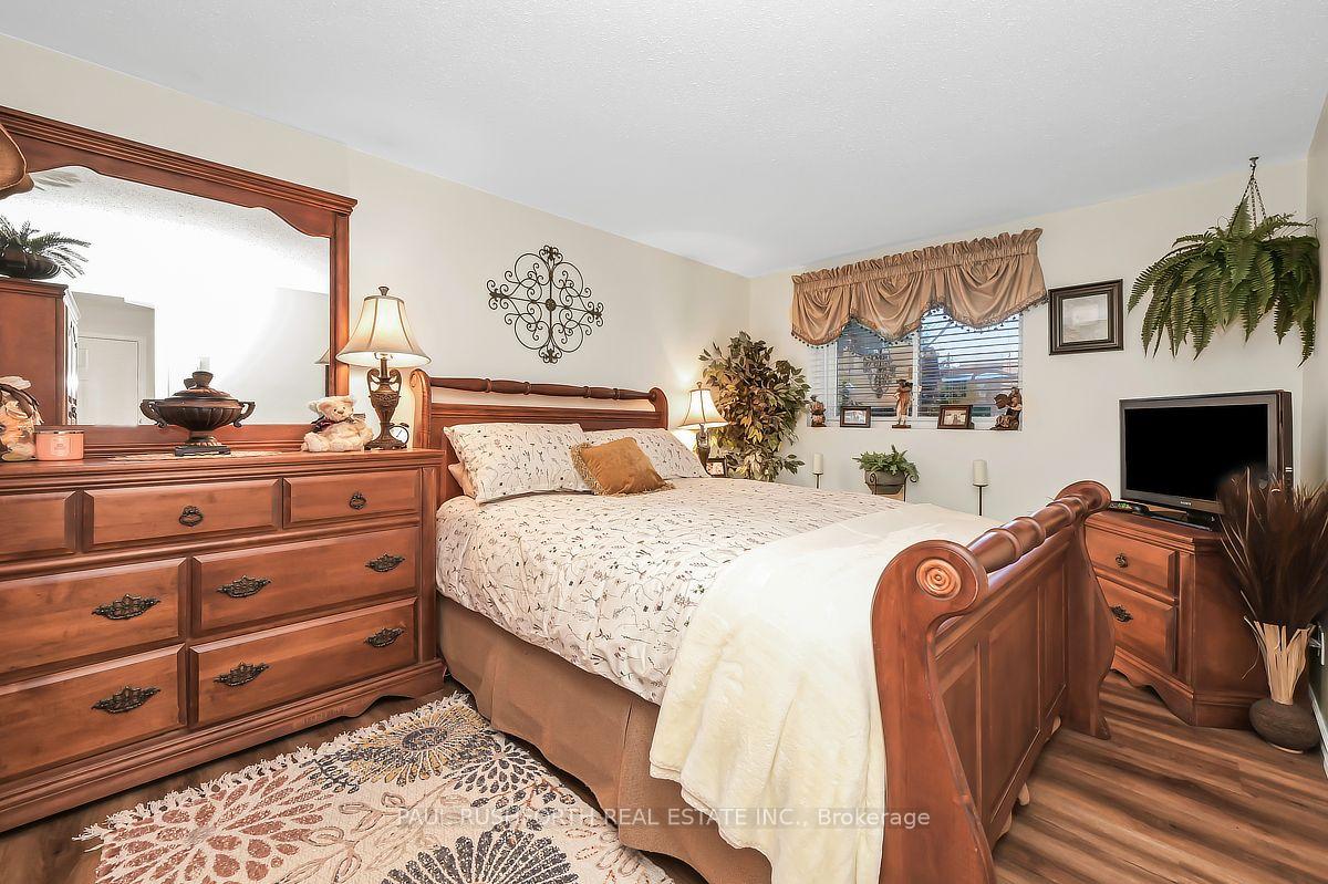 Photo 16 of Unit 1A, 762 St. Andre Drive, Ottawa, Hiawatha Park/Convent Glen — HOMEH