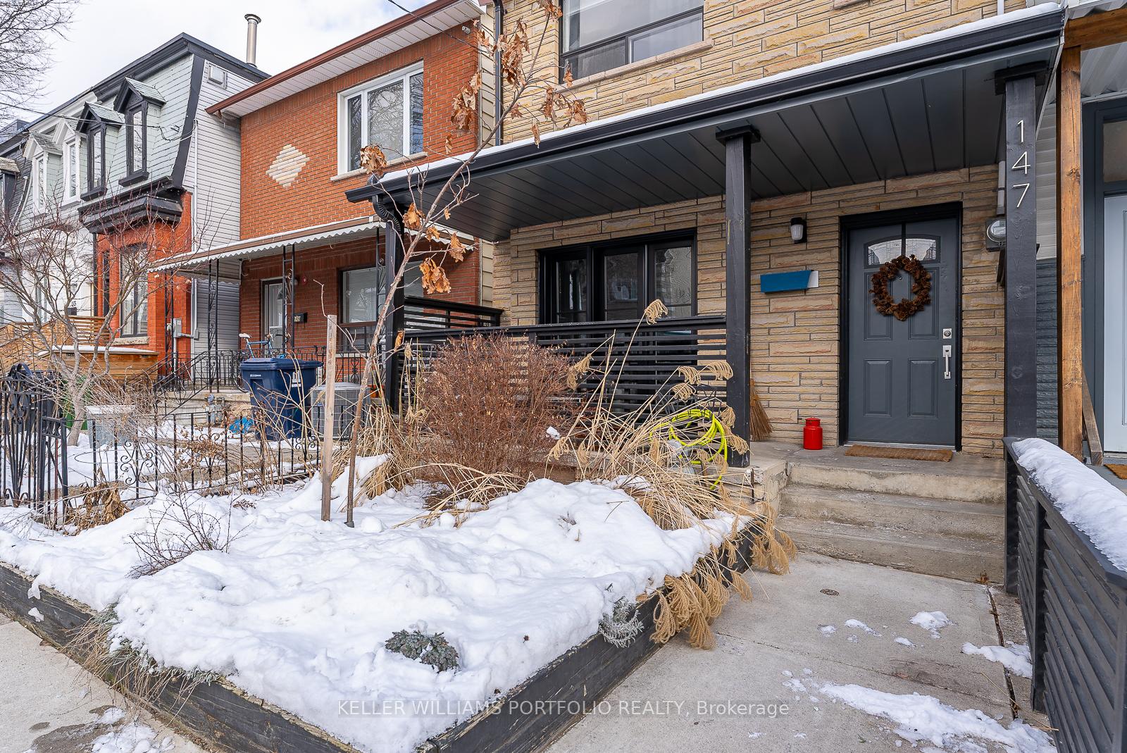 Photo 2 of 147 Claremont Street, Toronto, Trinity-Bellwoods — HOMEH
