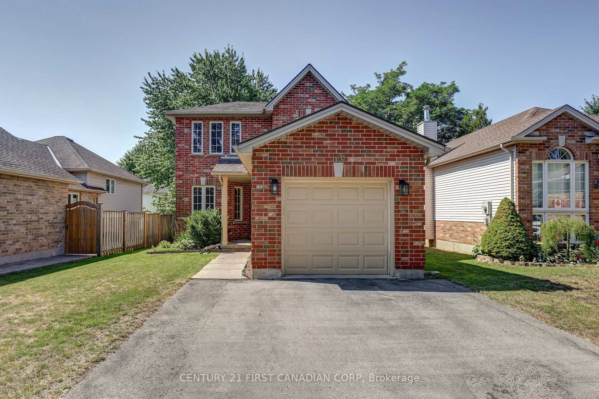 Photo 2 of 114 Meadowridge Road, London, North M — HOMEH