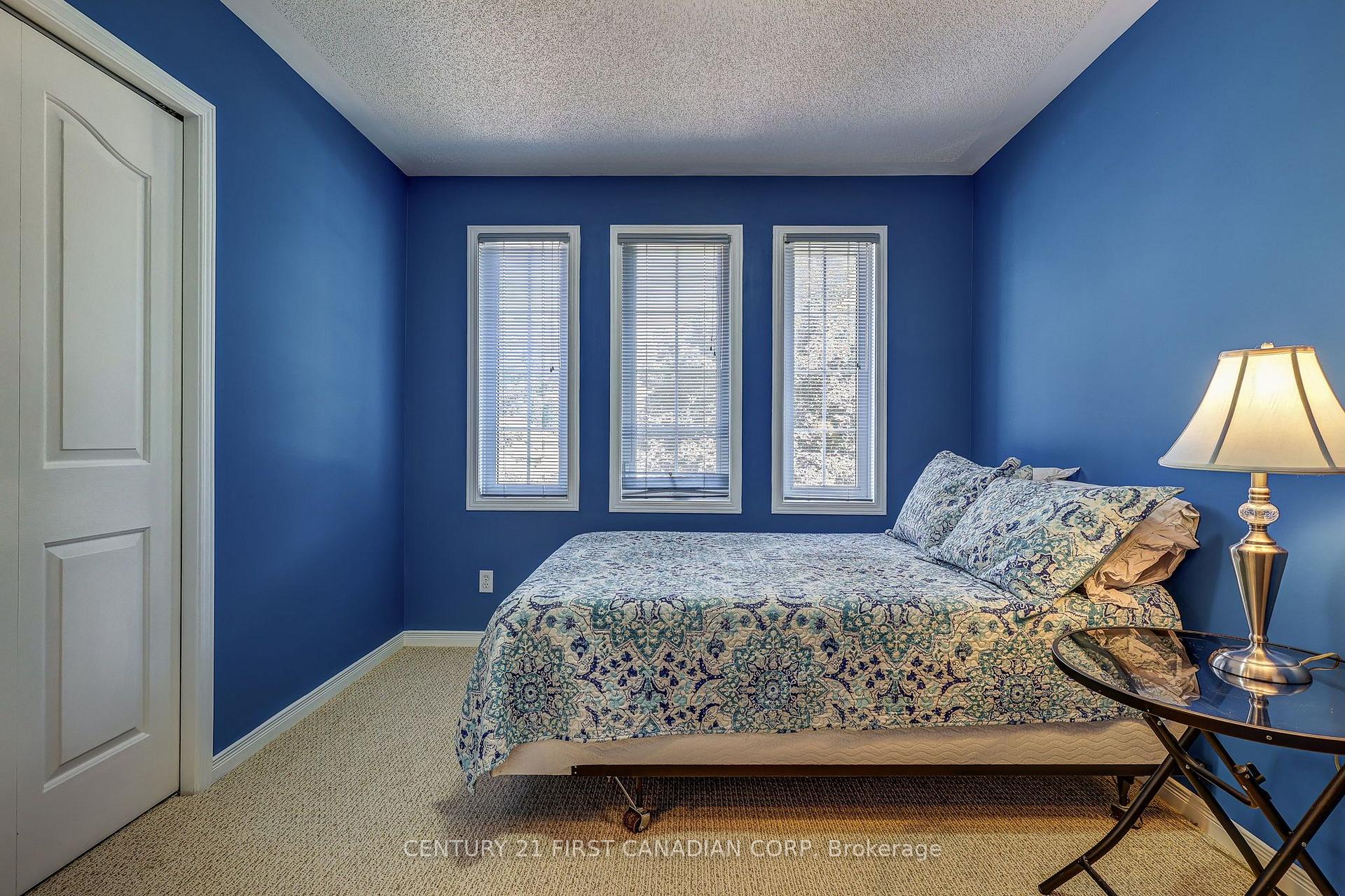 Photo 29 of 114 Meadowridge Road, London, North M — HOMEH