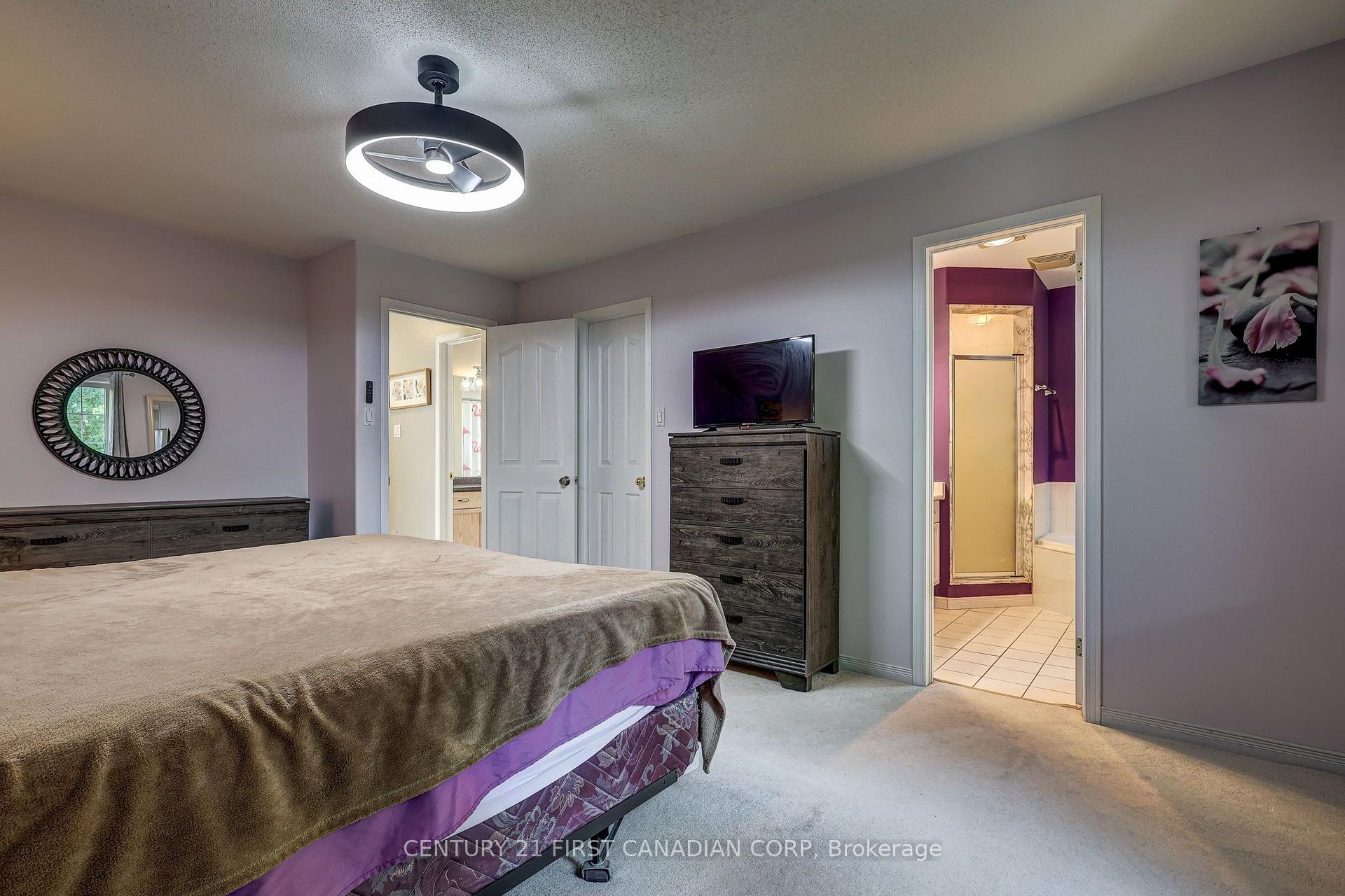 Photo 32 of 114 Meadowridge Road, London, North M — HOMEH