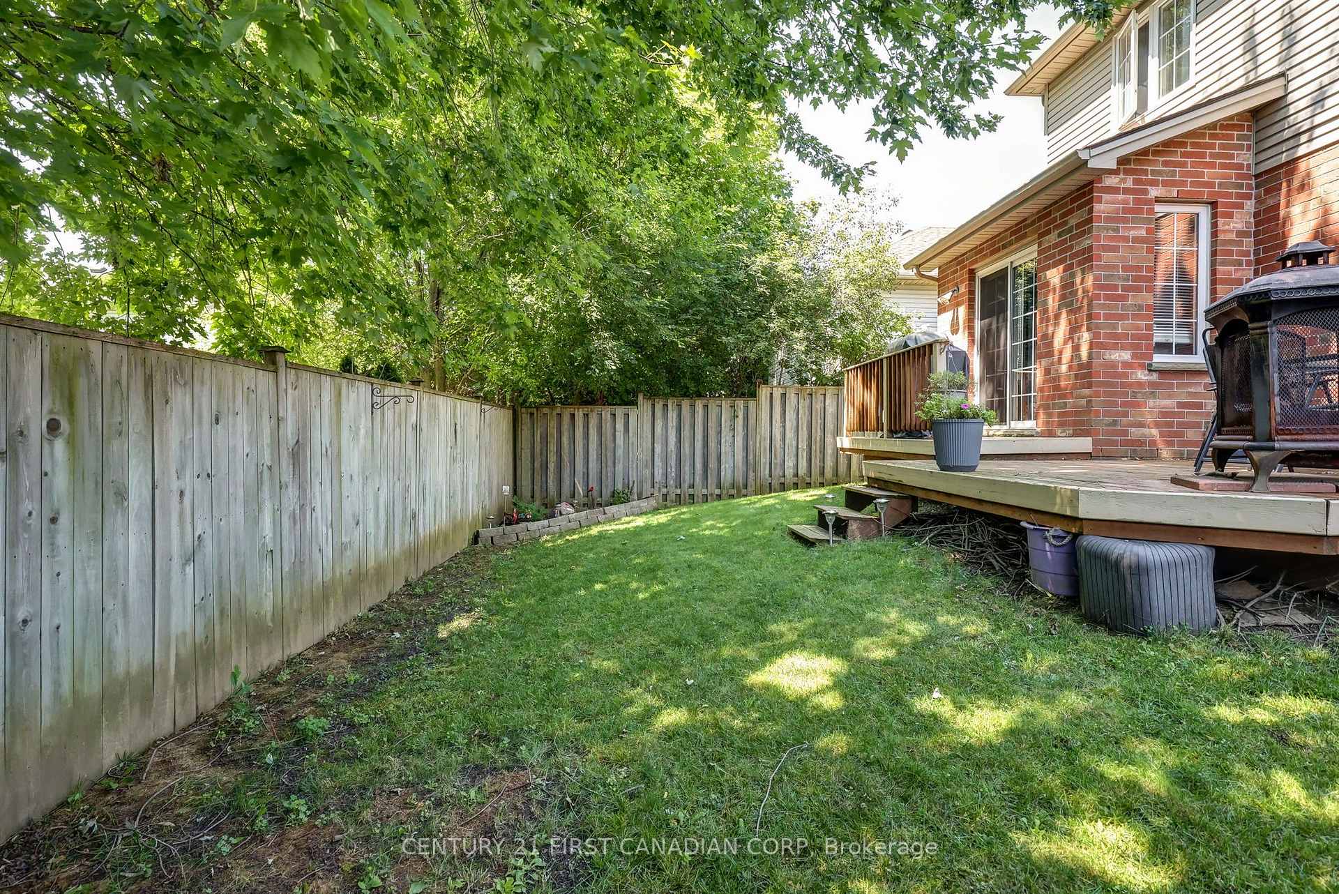 Photo 46 of 114 Meadowridge Road, London, North M — HOMEH