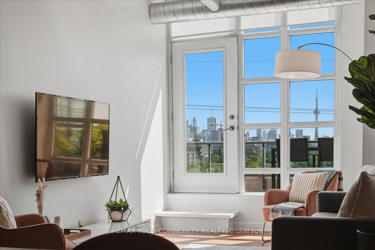 Photo 9 of Unit 501, 380 Macpherson Avenue, Toronto, Casa Loma — HOMEH