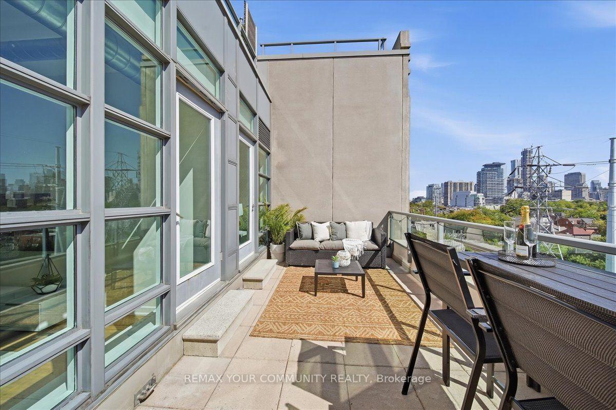 Photo 7 of Unit 501, 380 Macpherson Avenue, Toronto, Casa Loma — HOMEH