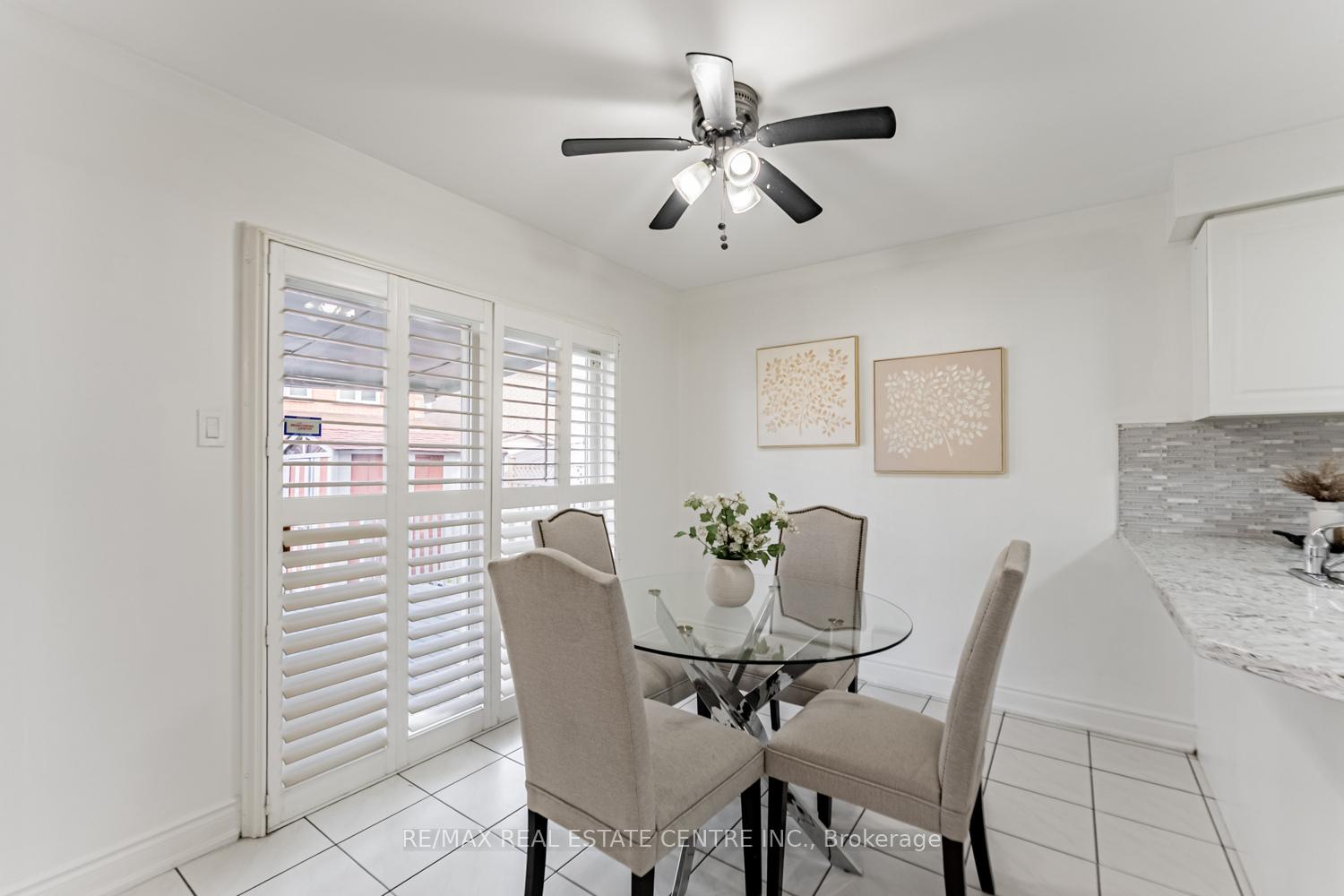 Photo 16 of 8 Mannel Crescent, Brampton, Fletcher's West — HOMEH
