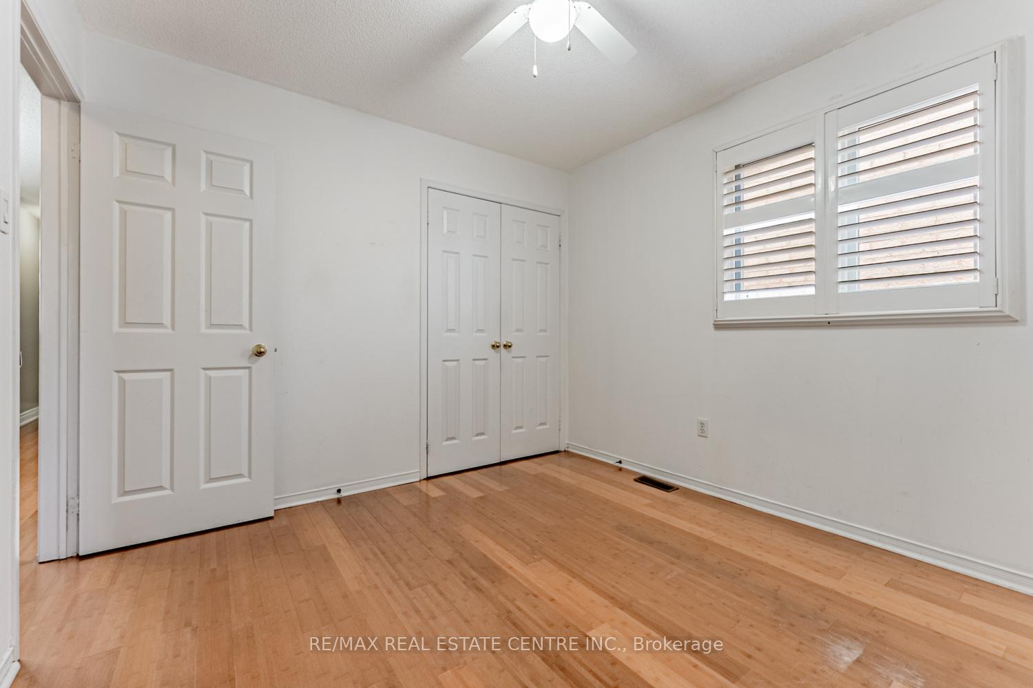 Photo 28 of 8 Mannel Crescent, Brampton, Fletcher's West — HOMEH