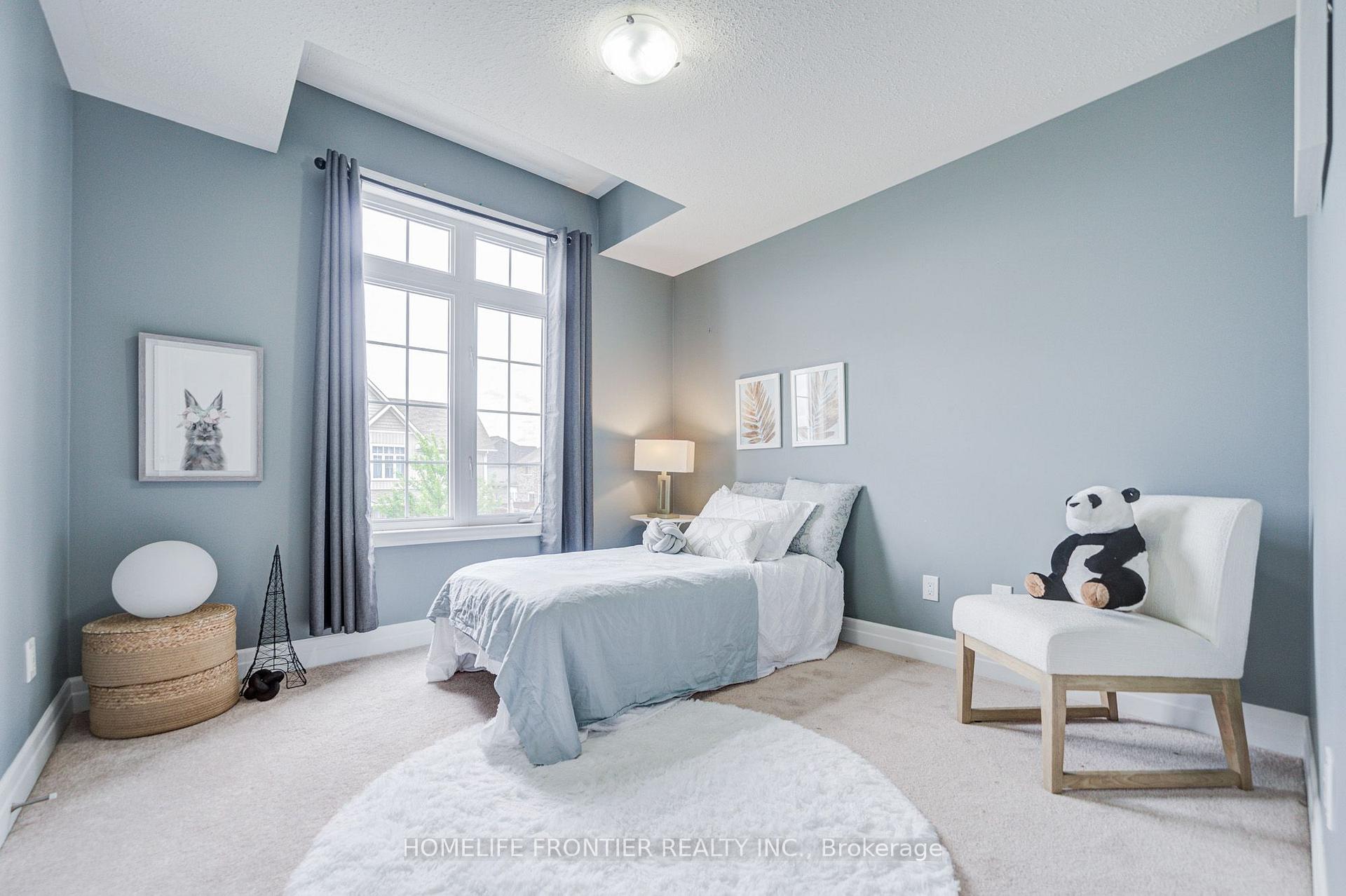 Photo 22 of 48 Robert Wilson Crescent, Georgina, Keswick South — HOMEH