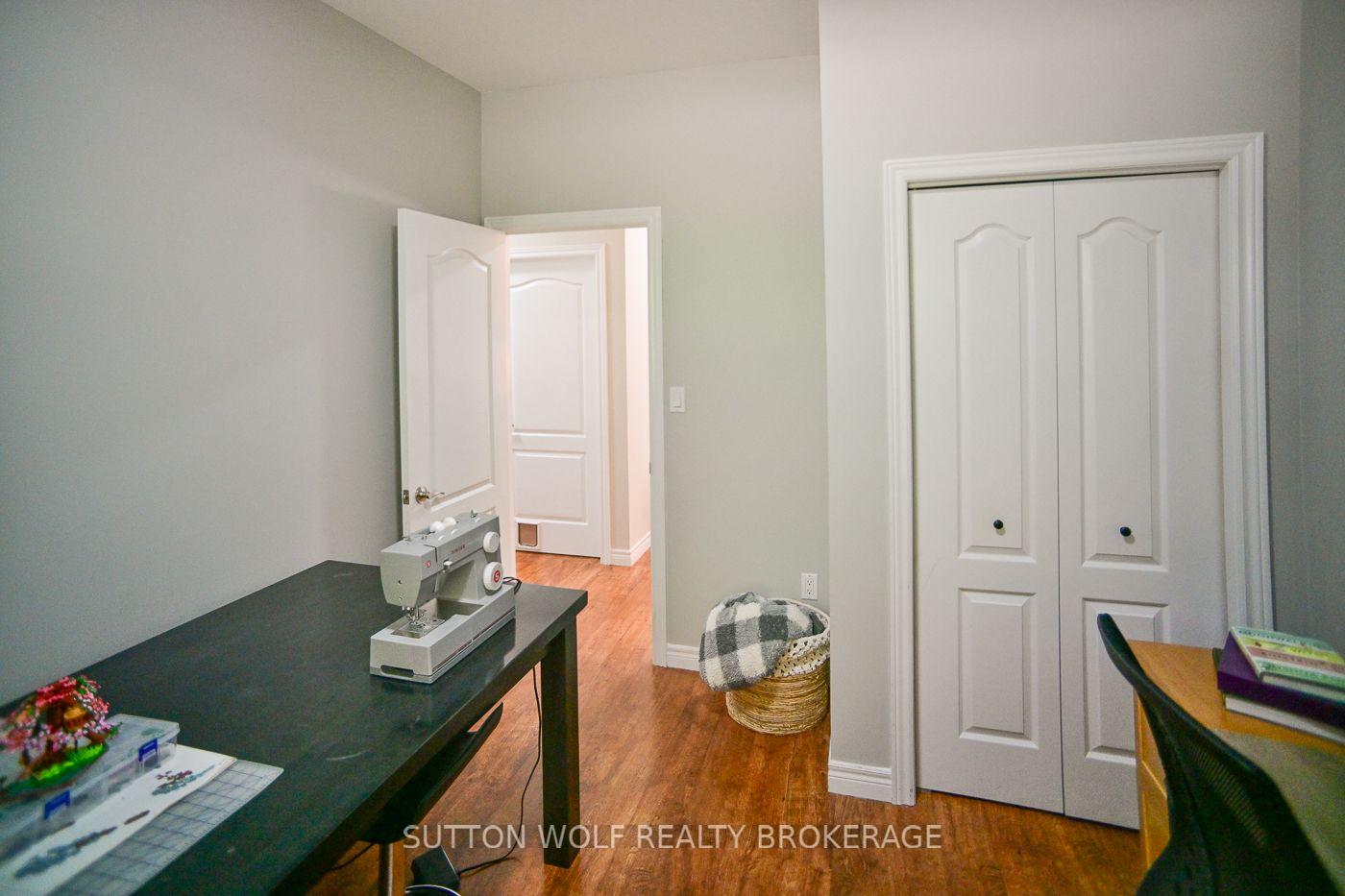 Photo 21 of 95 Middlesex Drive, Strathroy-Caradoc, NE — HOMEH