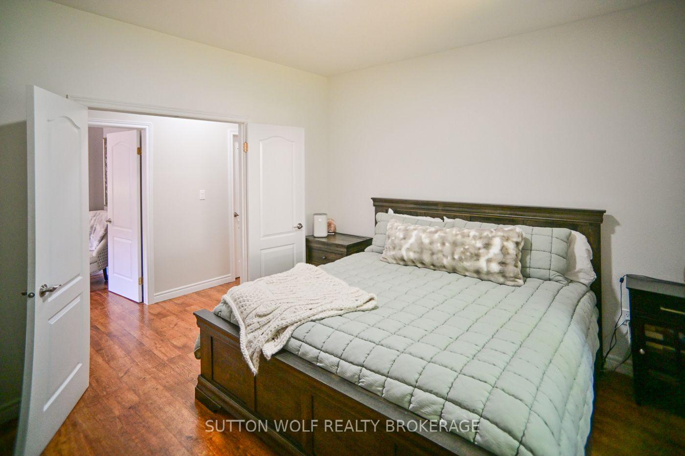 Photo 22 of 95 Middlesex Drive, Strathroy-Caradoc, NE — HOMEH