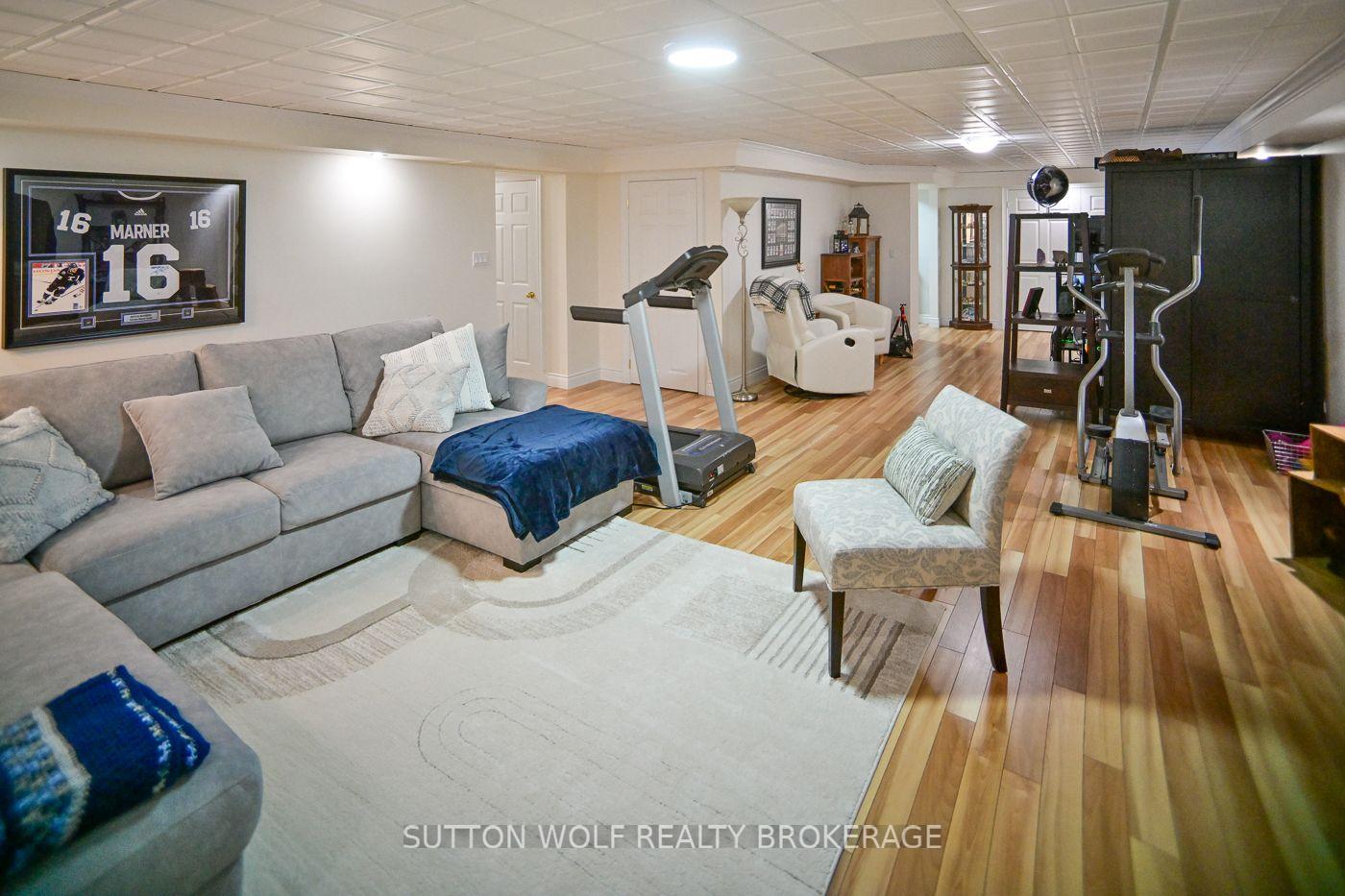 Photo 38 of 95 Middlesex Drive, Strathroy-Caradoc, NE — HOMEH