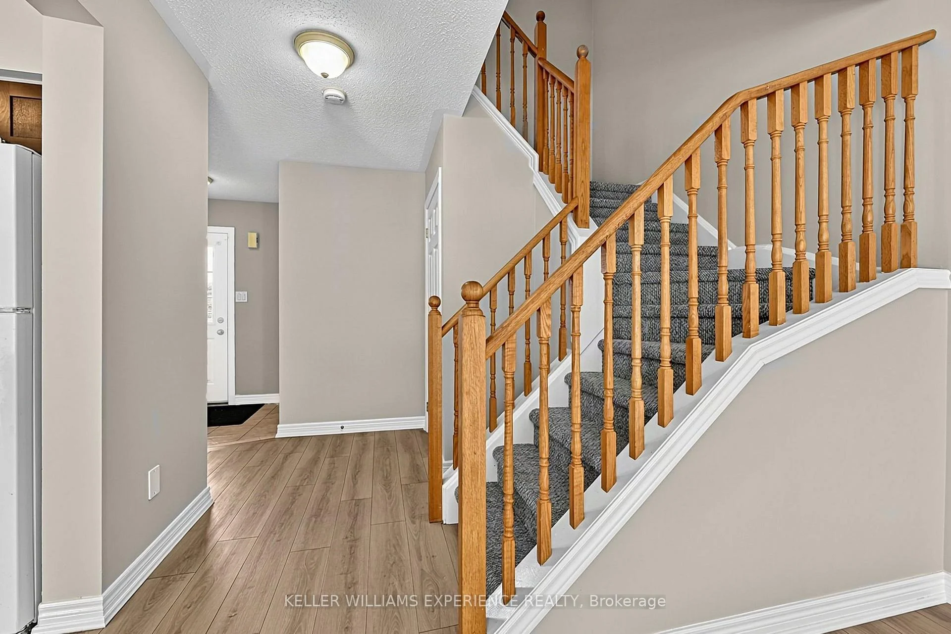 Photo 30 of 201 Stanley Street, Barrie, East Bayfield — HOMEH