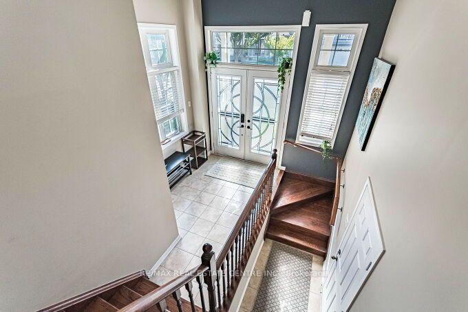 Photo 10 of 84 Lambert Crescent, Brantford, Empire — HOMEH
