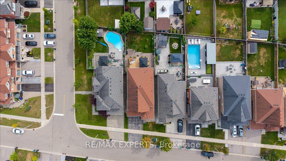 Photo 44 of 55 Sydie Lane, New Tecumseth, Tottenham — HOMEH