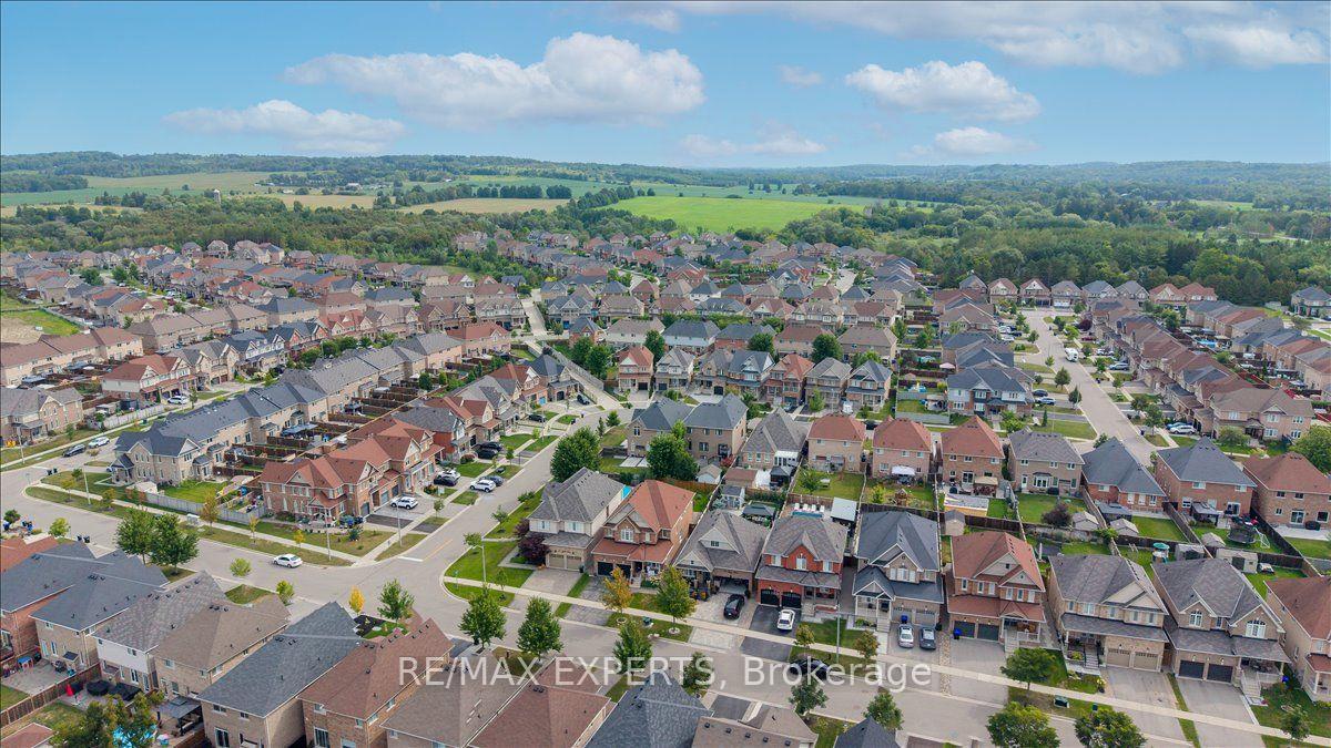 Photo 45 of 55 Sydie Lane, New Tecumseth, Tottenham — HOMEH
