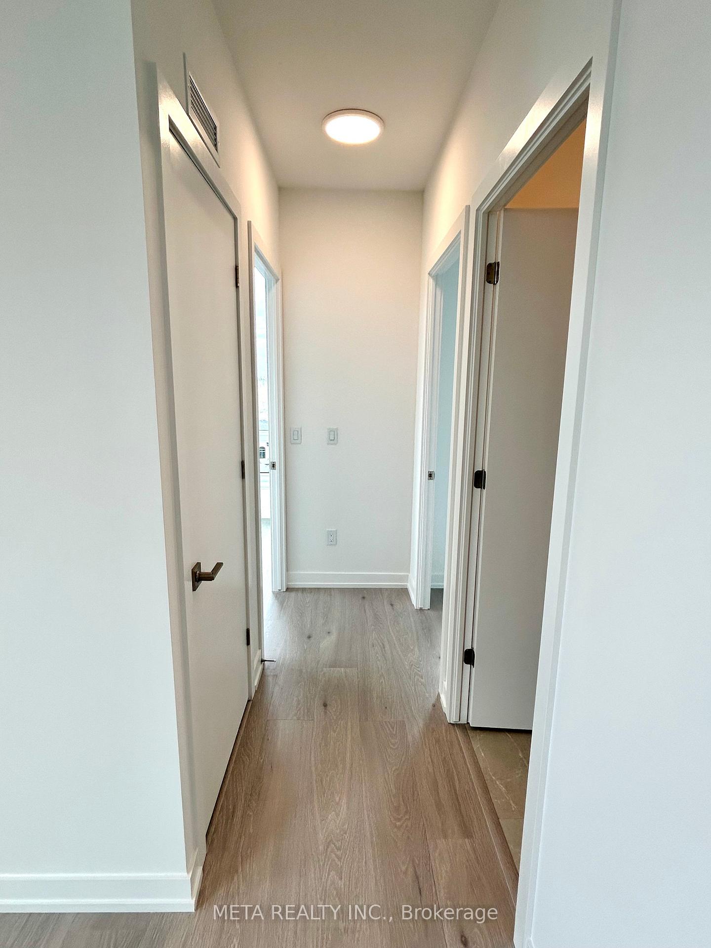 Photo 7 of Unit 605, 2501 Saw Whet Boulevard, Oakville, Glen Abbey — HOMEH