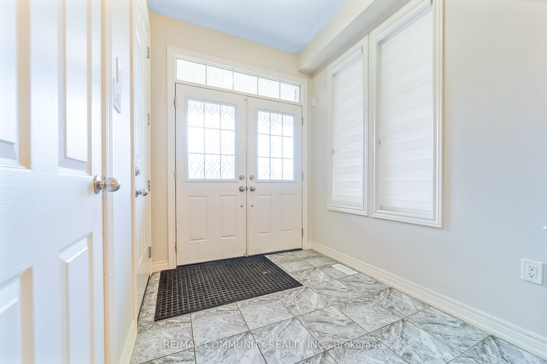 Photo 7 of 1169 Greenhill Avenue, Oshawa, Taunton — HOMEH