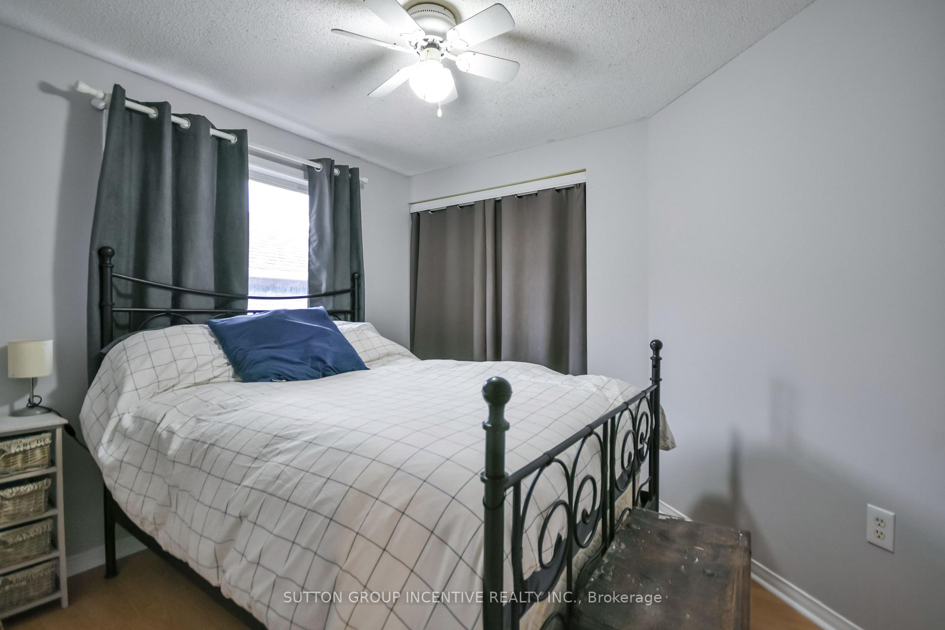Photo 9 of 22 Peregrine Road, Barrie, Little Lake — HOMEH