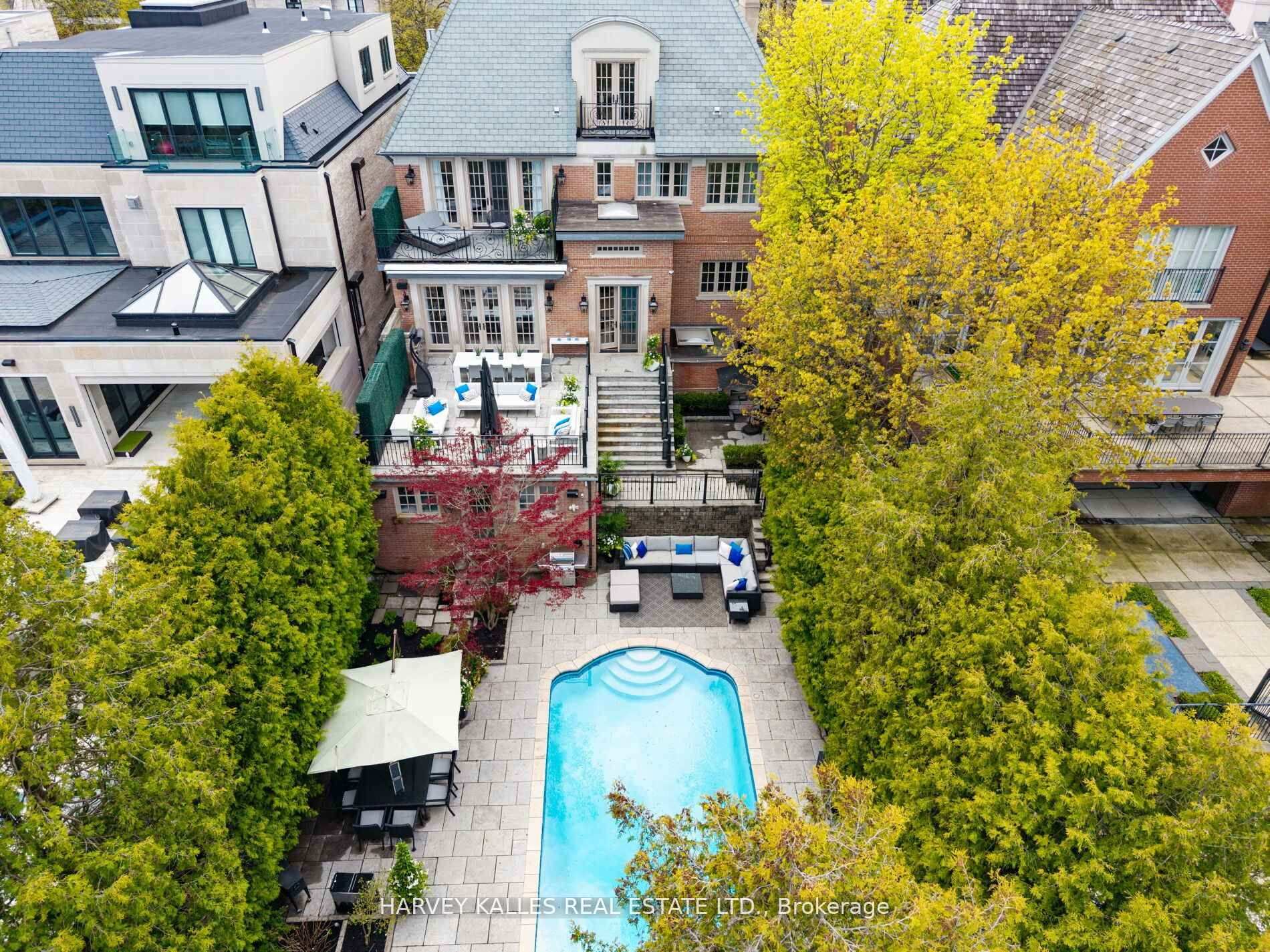 Photo 6 of 215 Dunvegan Road, Toronto, Forest Hill South — HOMEH