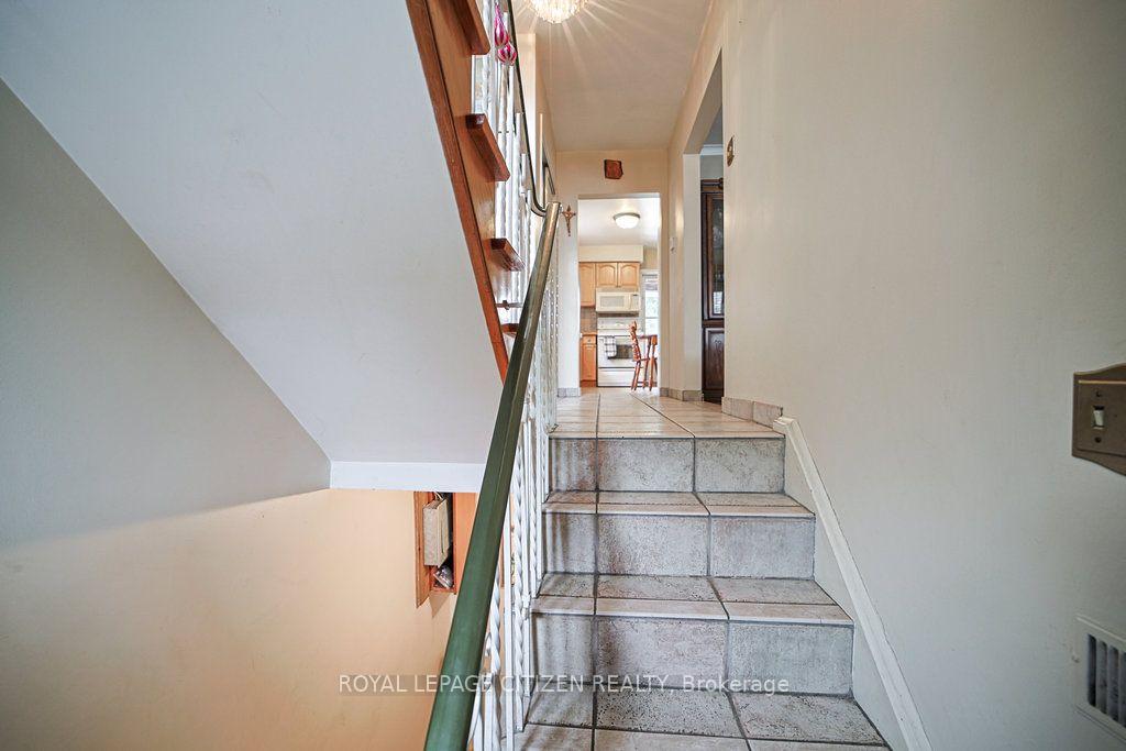 Photo 6 of 347 Harvie Avenue, Toronto, Caledonia-Fairbank — HOMEH