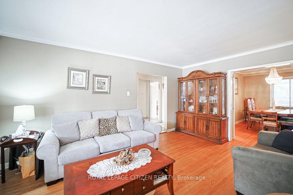 Photo 21 of 347 Harvie Avenue, Toronto, Caledonia-Fairbank — HOMEH