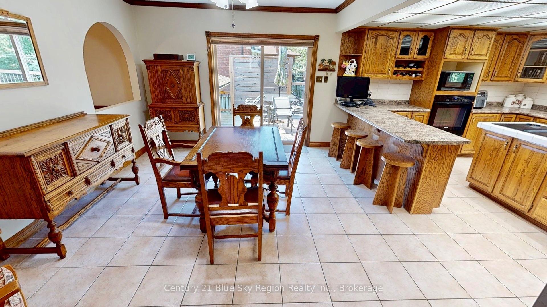 Photo 8 of 98 Labreche Drive, North Bay, Ferris — HOMEH