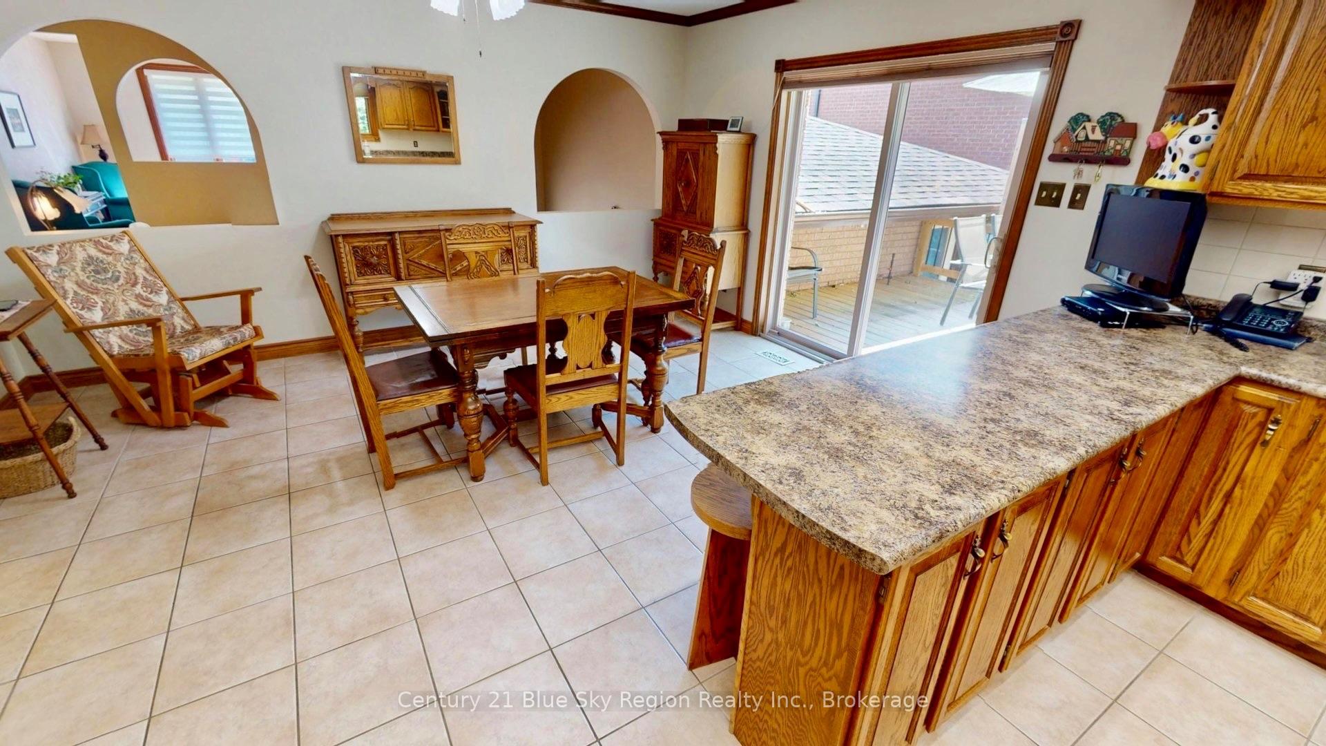 Photo 14 of 98 Labreche Drive, North Bay, Ferris — HOMEH