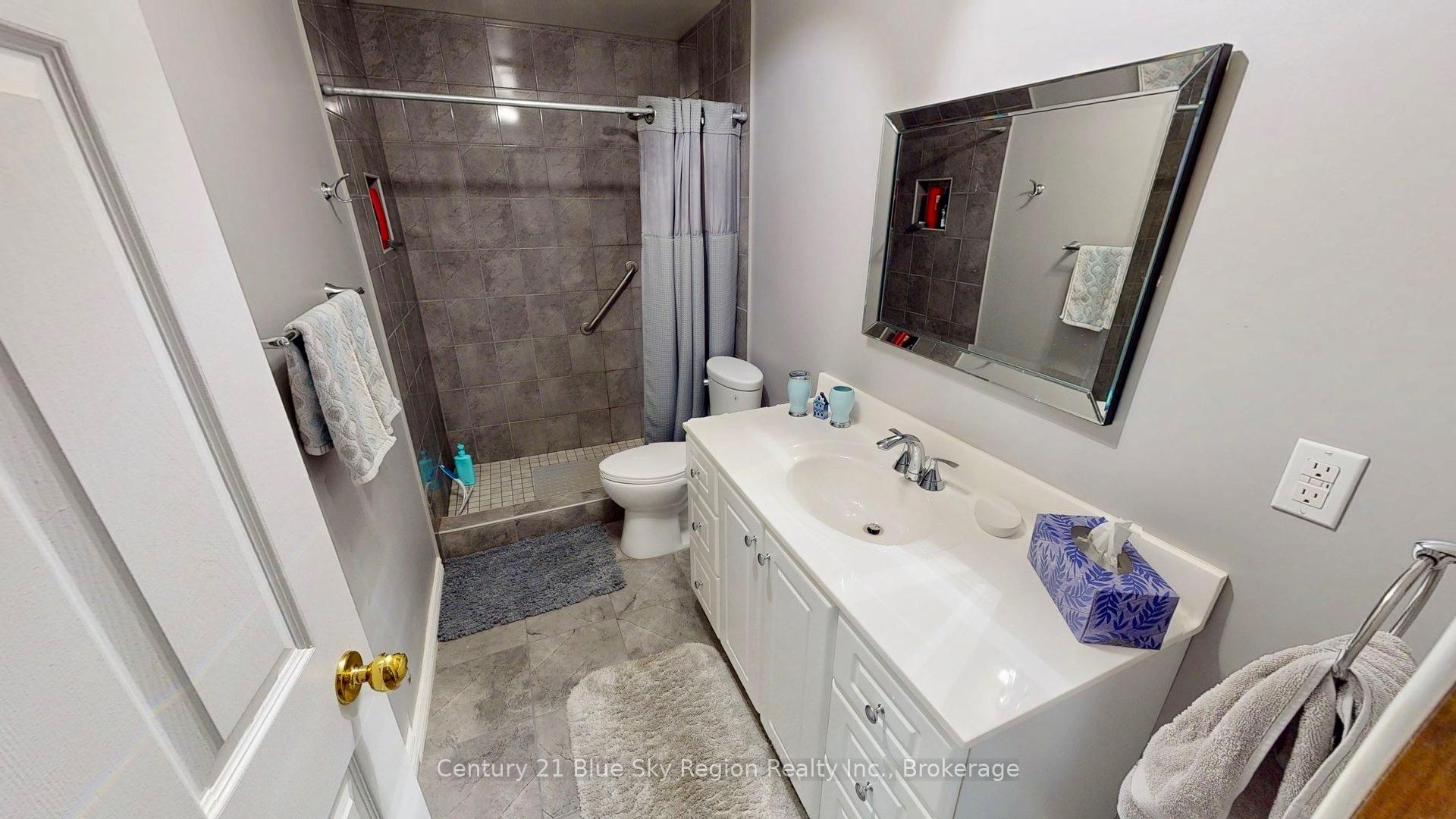 Photo 36 of 98 Labreche Drive, North Bay, Ferris — HOMEH
