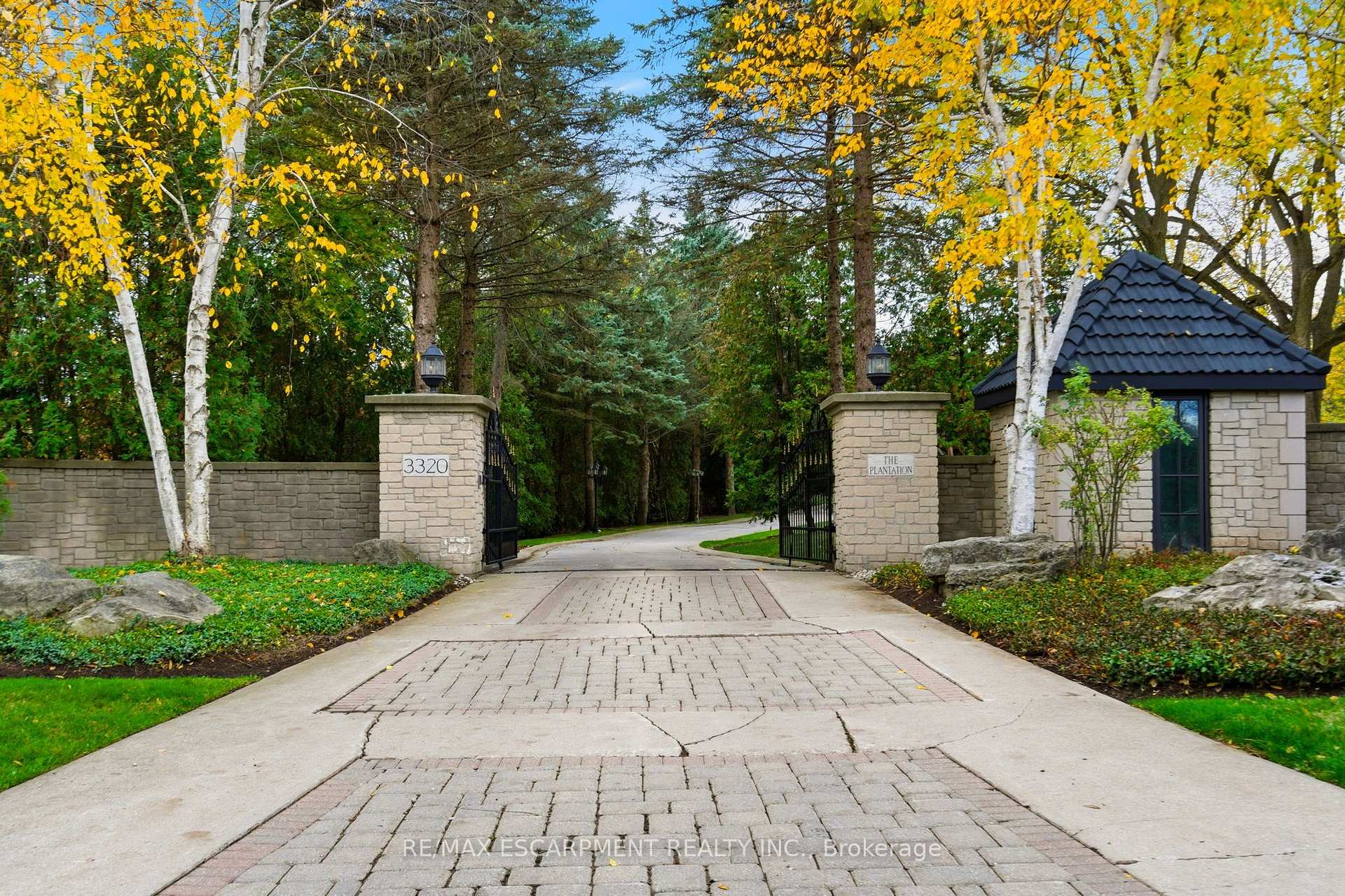 Photo 45 of 3320 Guelph Line, Burlington, Rural Burlington — HOMEH