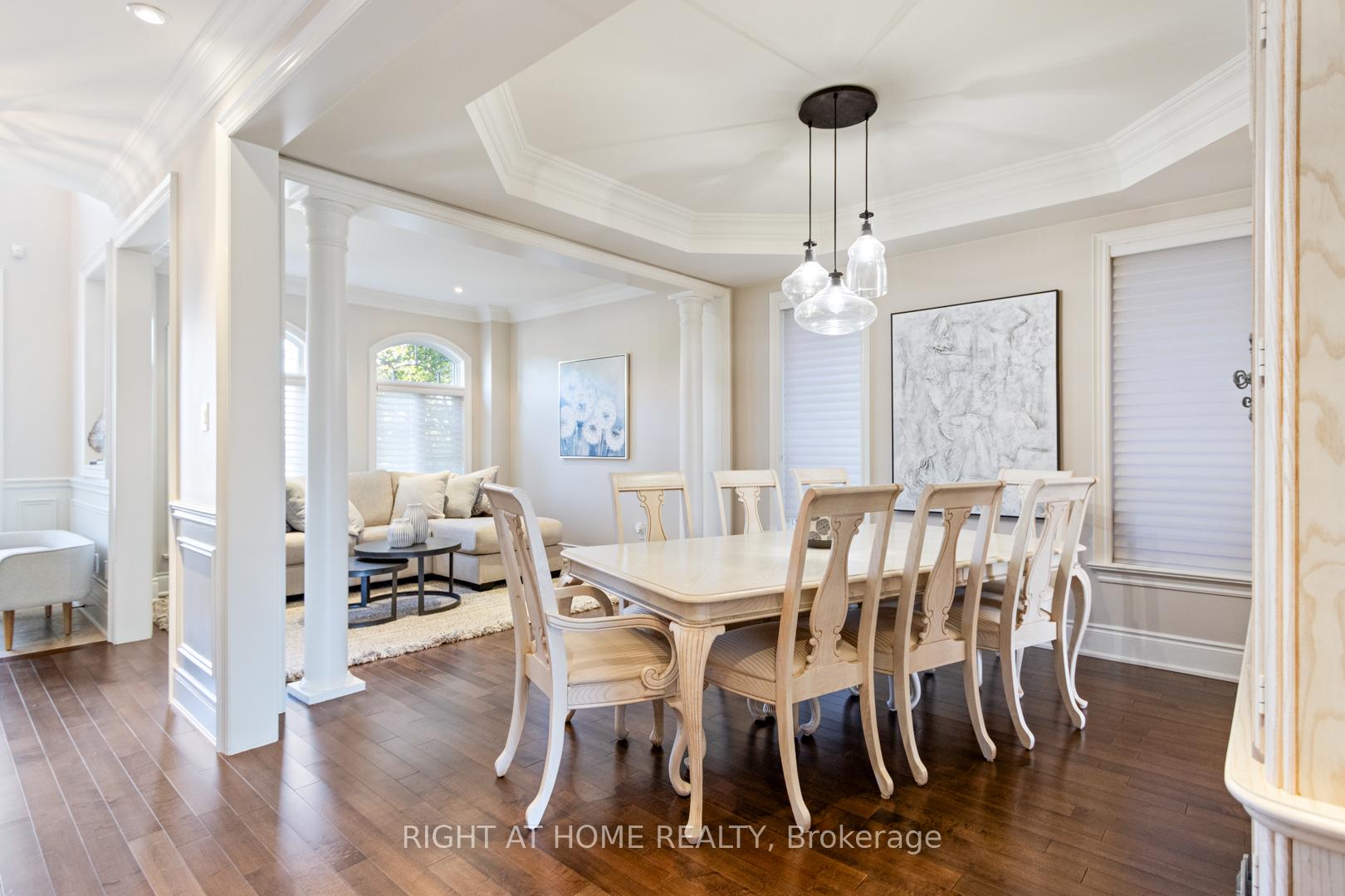 Photo 14 of 126 Vines Place, Aurora, Bayview Southeast — HOMEH