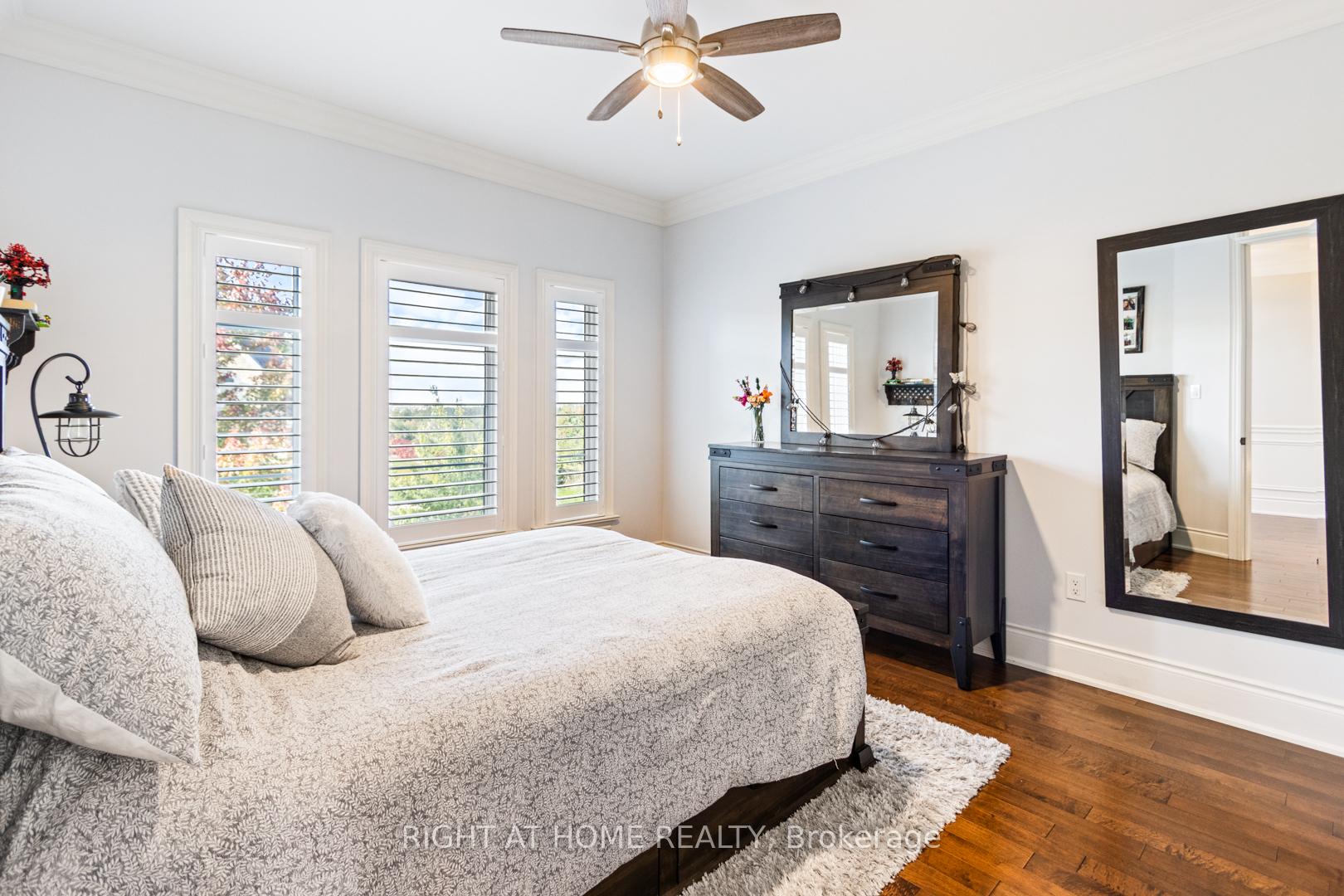 Photo 32 of 126 Vines Place, Aurora, Bayview Southeast — HOMEH