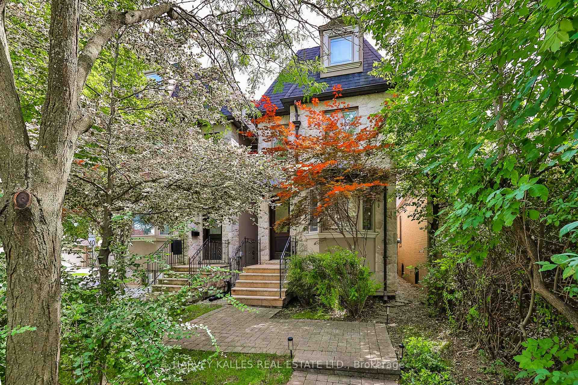 Front of 599 Woburn Avenue