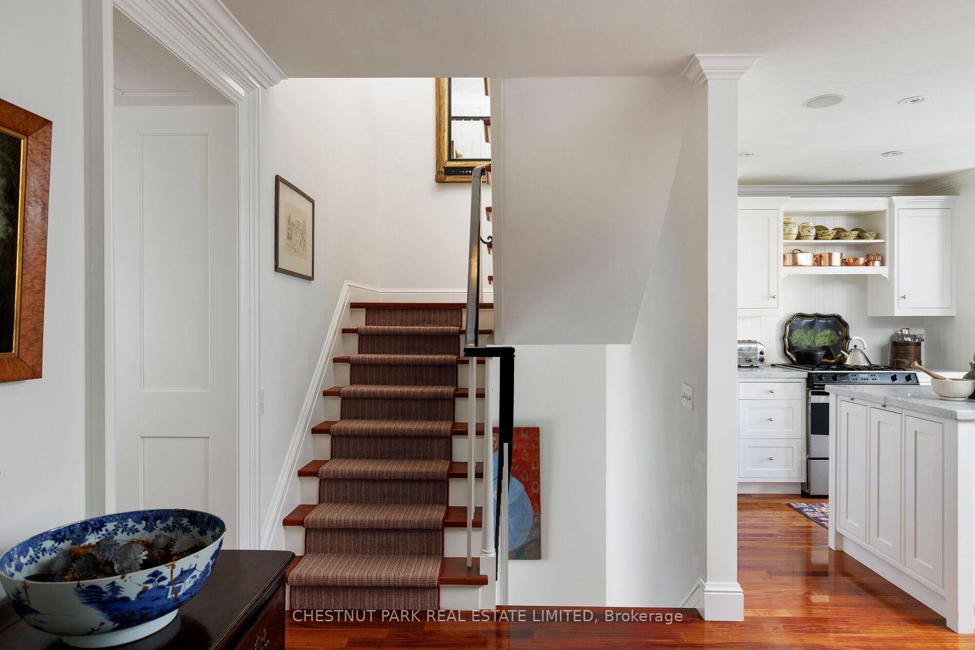 Photo 10 of Unit TH6, 94 Crescent Road, Toronto, Rosedale-Moore Park — HOMEH