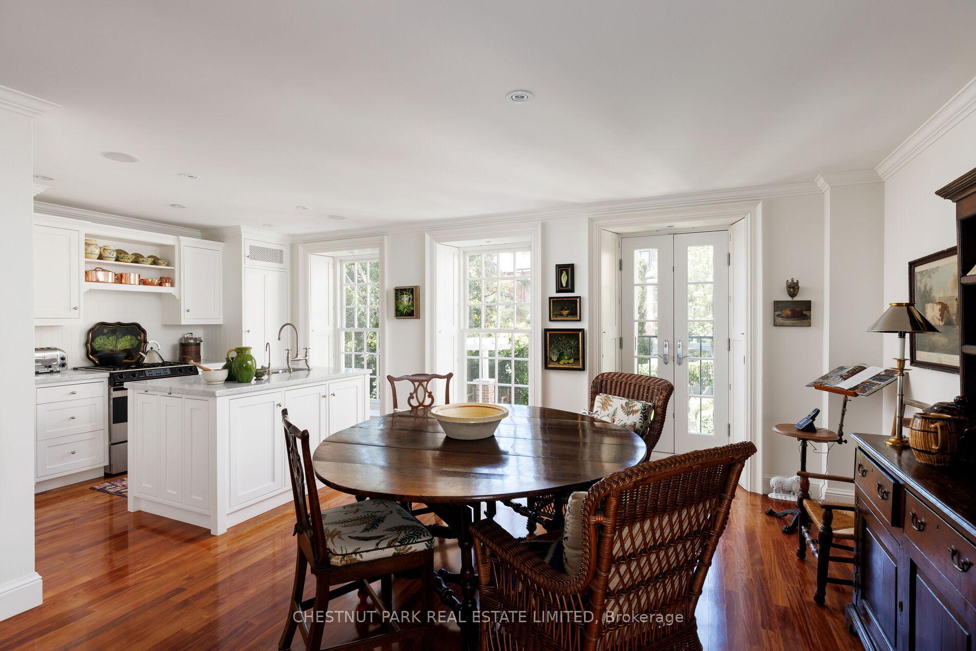 Photo 11 of Unit TH6, 94 Crescent Road, Toronto, Rosedale-Moore Park — HOMEH